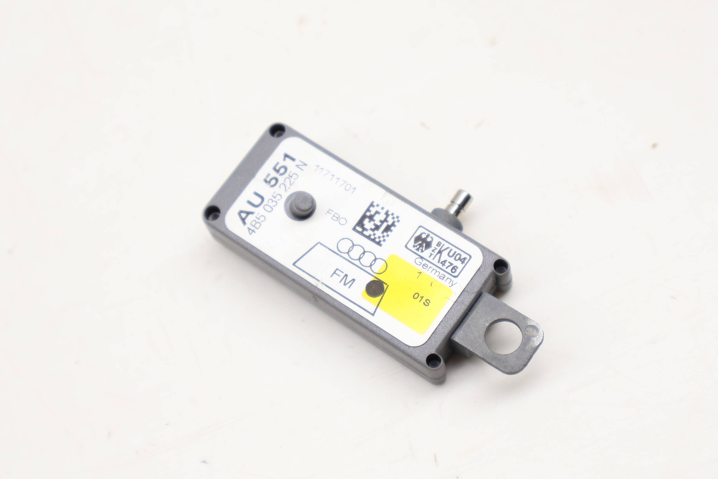 Radio Antenna Booster 4B5035225N