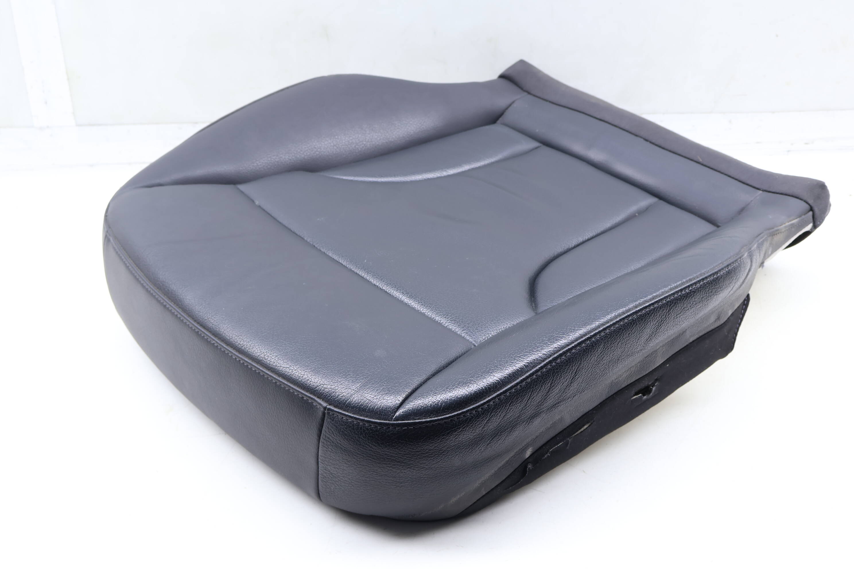 Lower Seat Bottom Leather Cushion 8R0881405BC