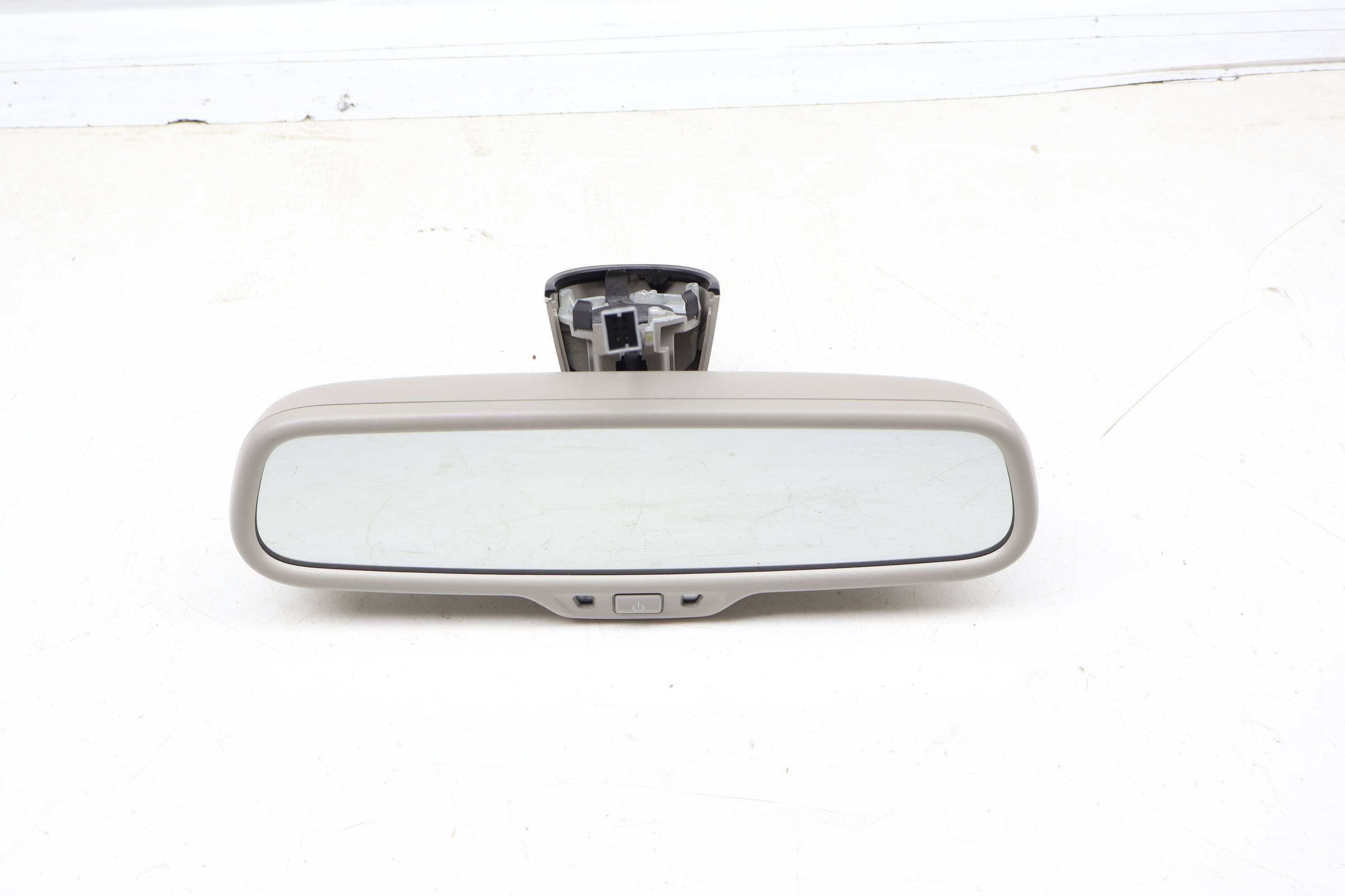 Rear View Mirror (Auto Dim / Compass) 8R0857511A