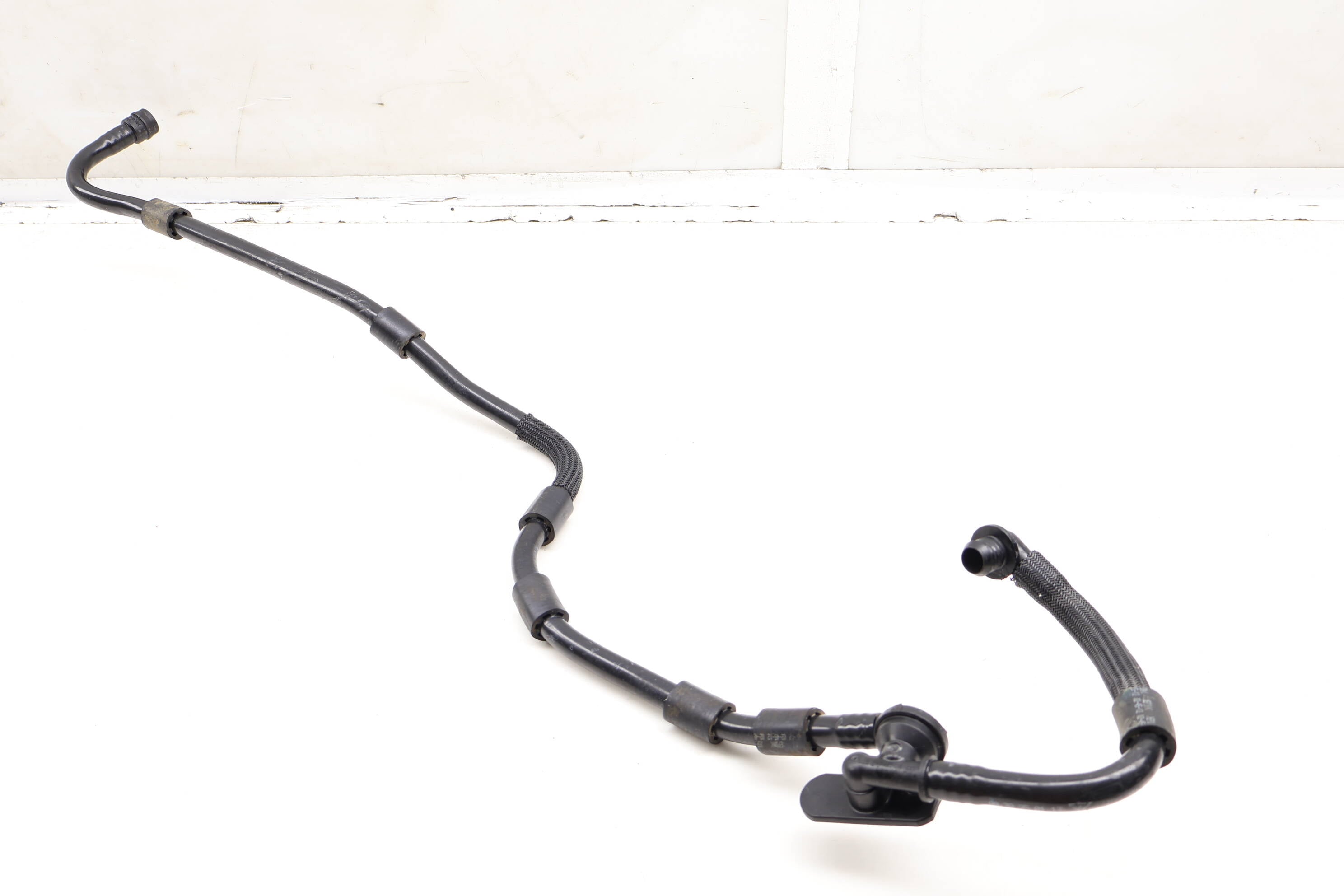 Porsche Brake Booster Vacuum Line W/ Check Valve 97035557721