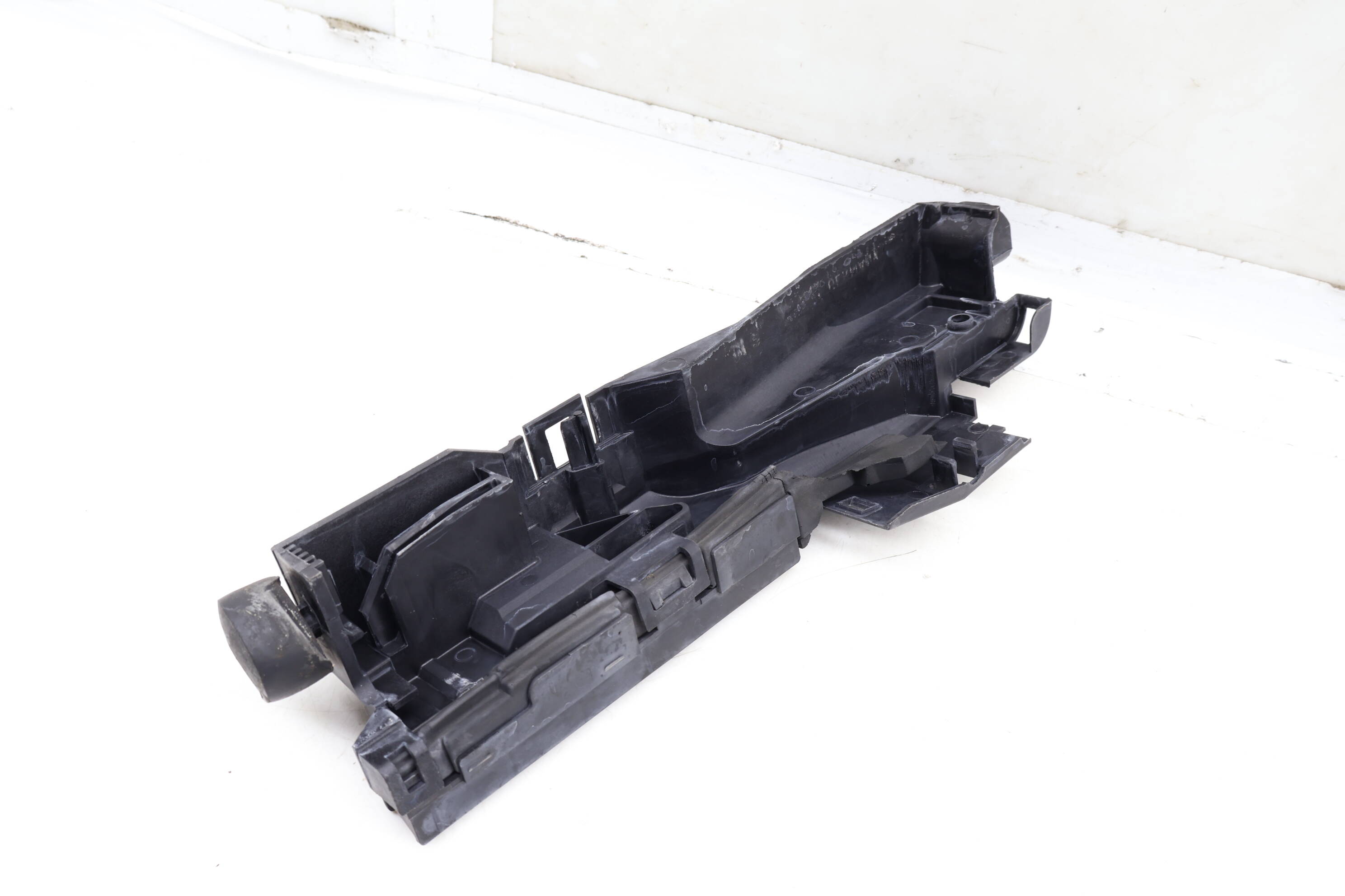 Radiator Support Bracket 17117530252
