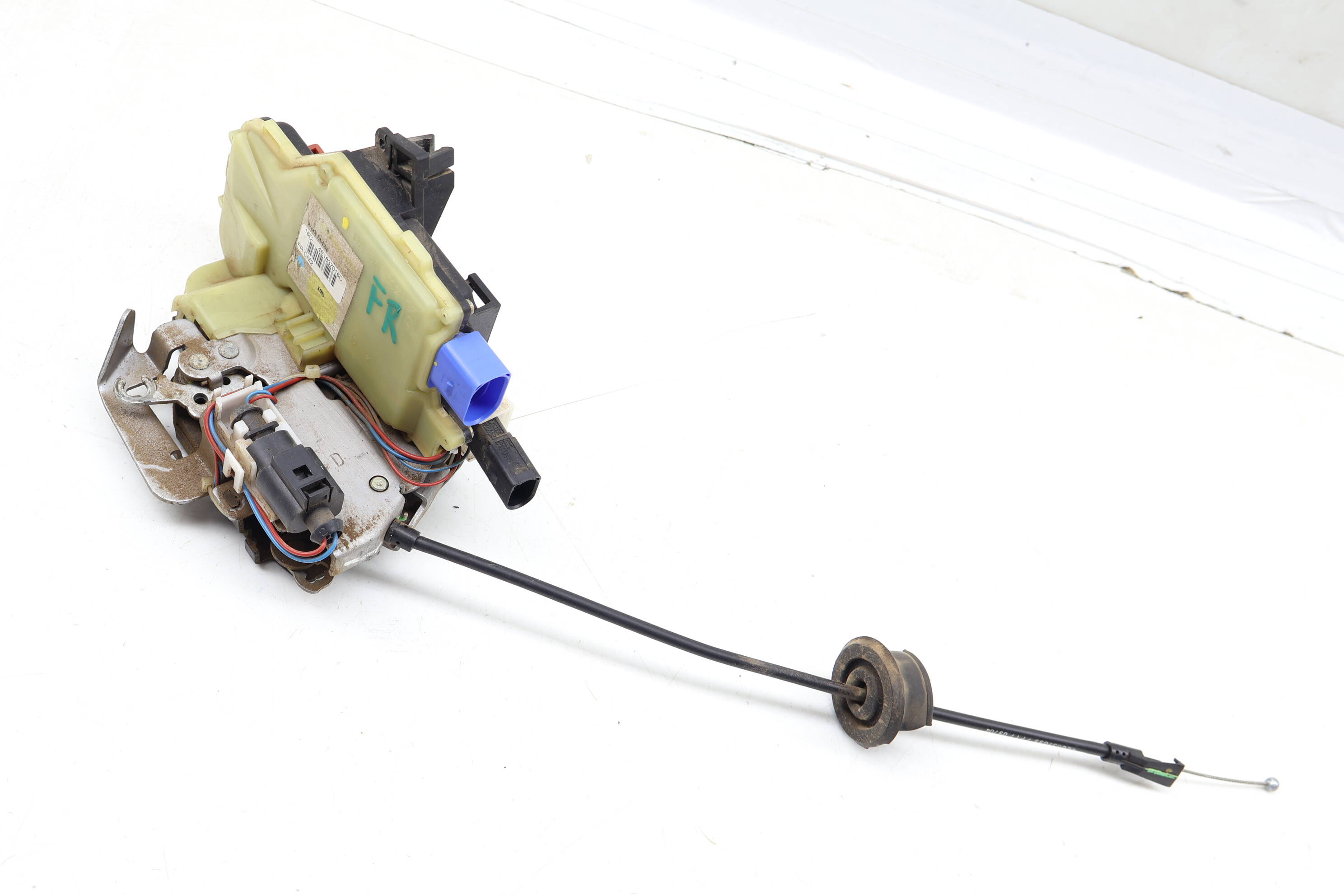 Door Latch / Lock Actuator 4E1837016C