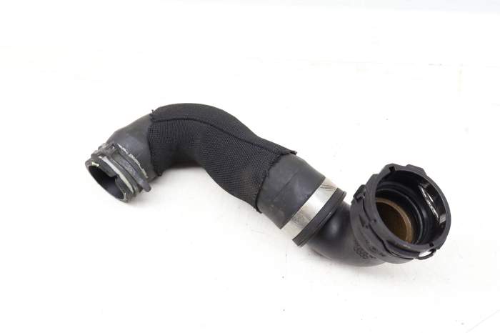 Upper Radiator Coolant Hose / Line 4G0122101P main product photo