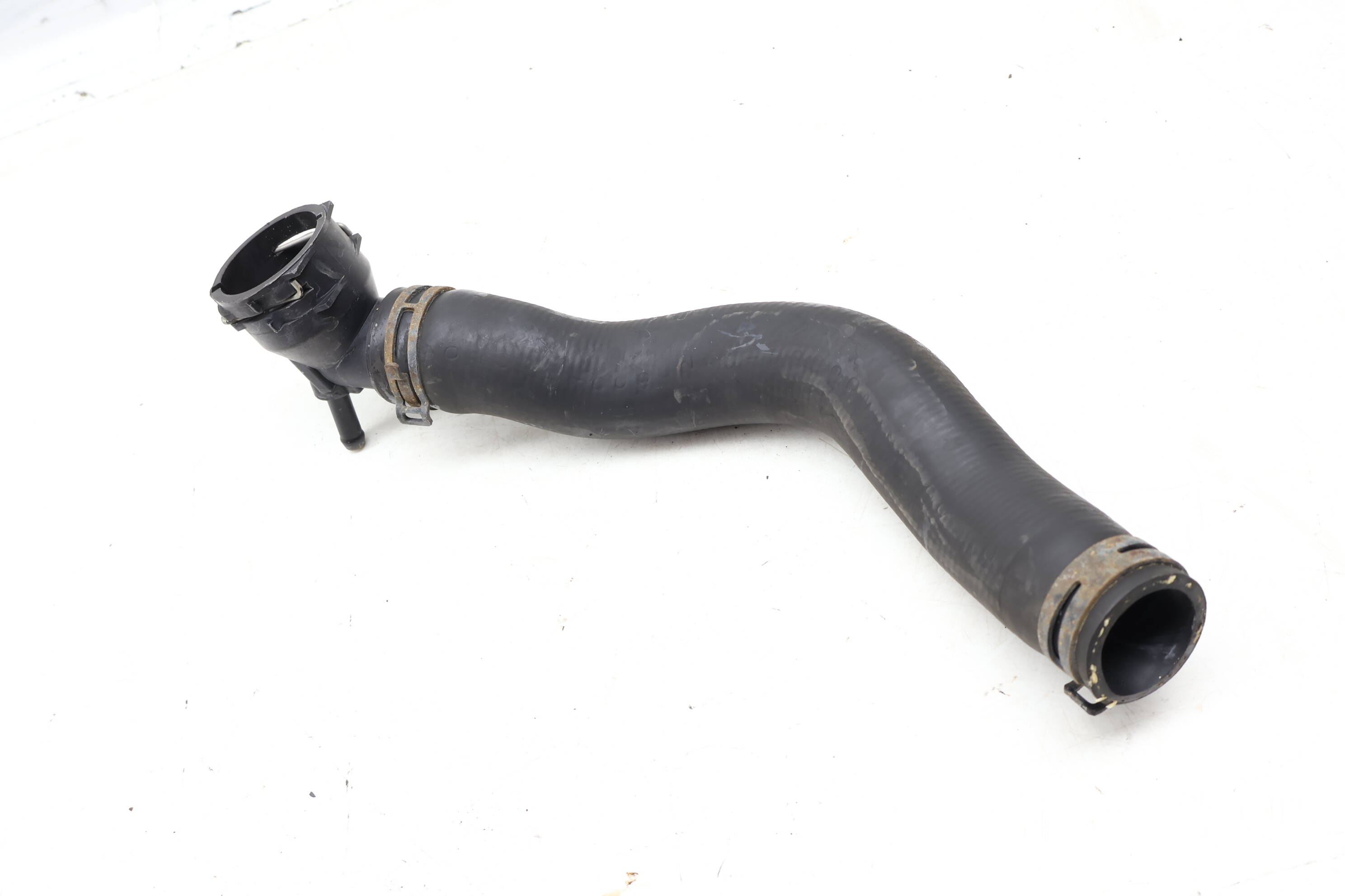 Radiator Coolant Hose / Line 3C0122101ES