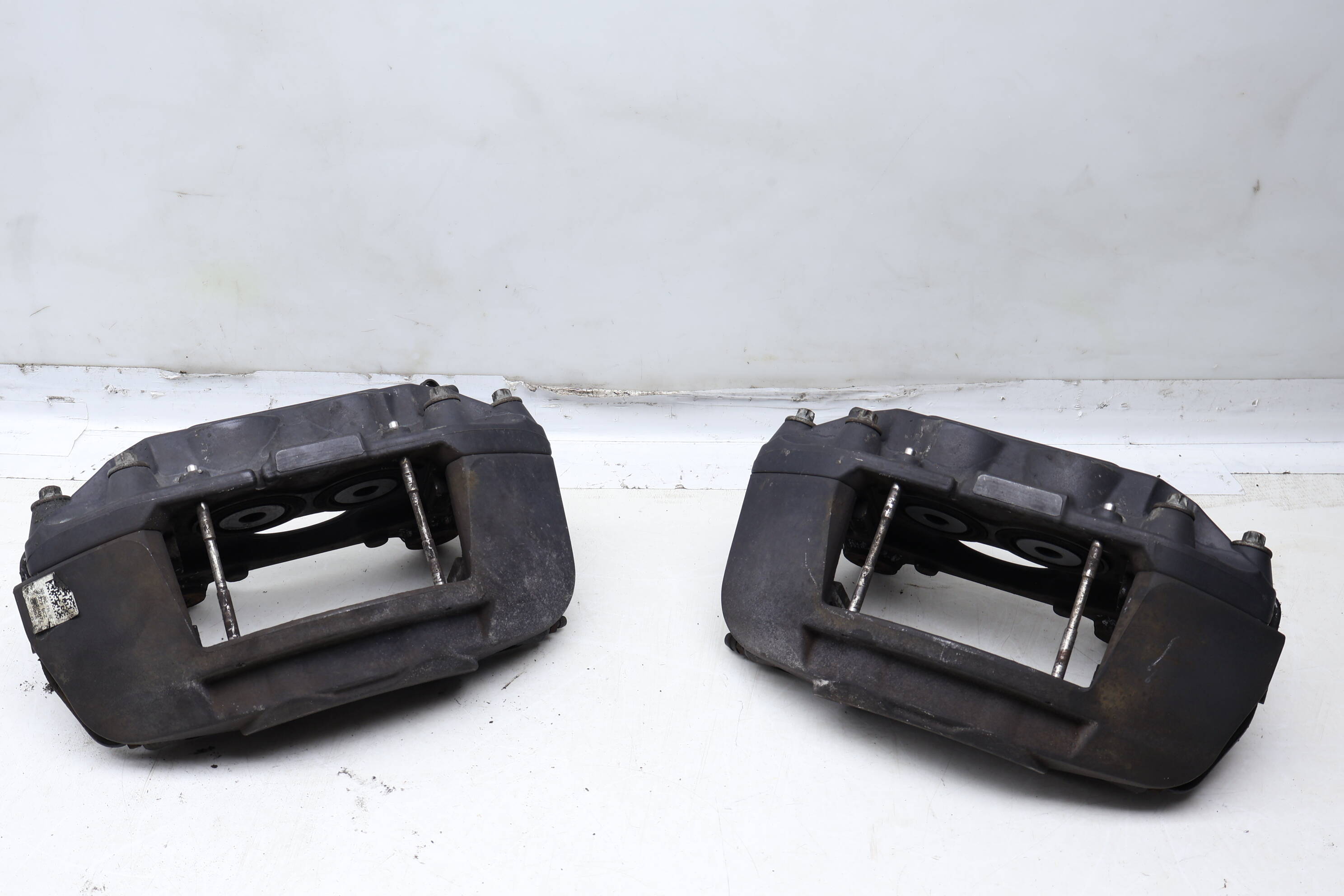 Brake Caliper Set