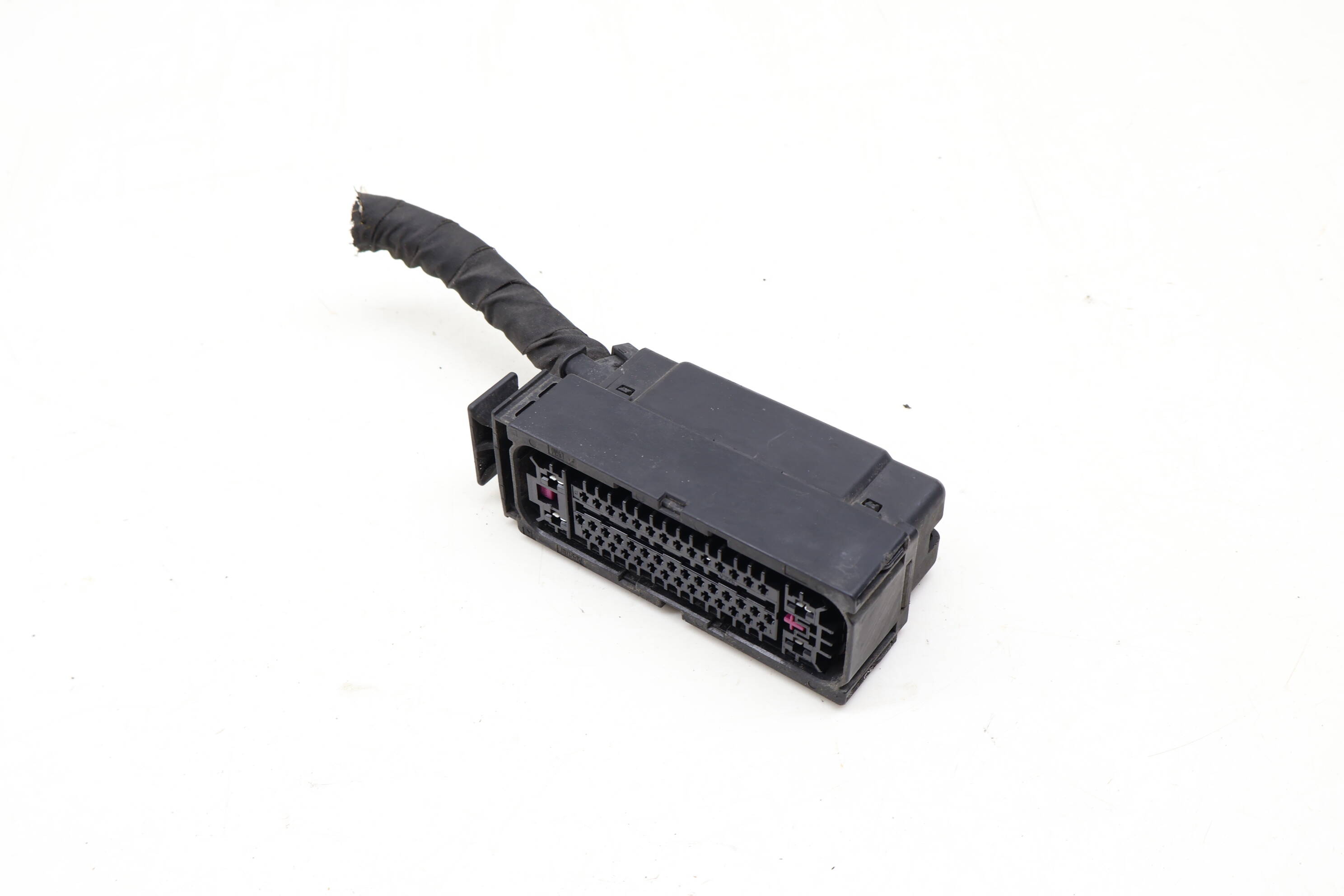 47-Pin Abs Module Wiring Harness Pigtail / Connector 6Q0973047