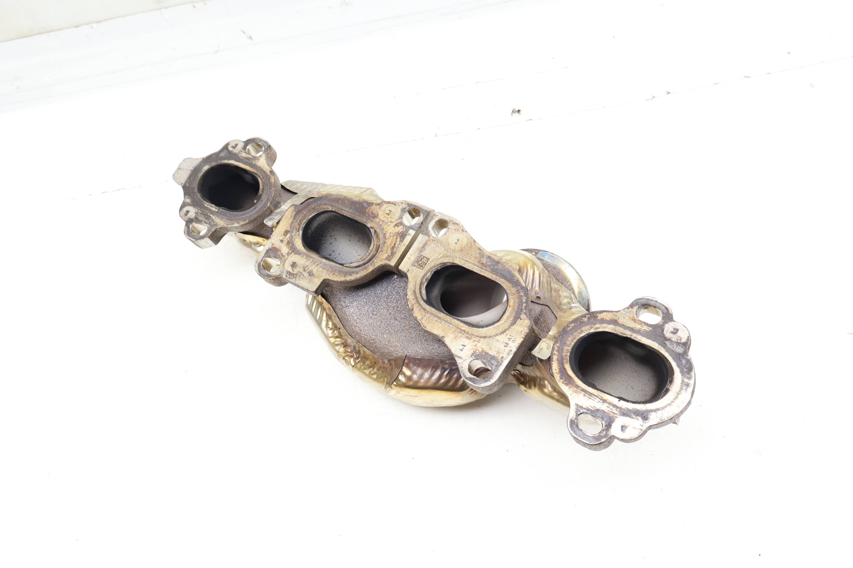 Exhaust Manifold 0P2253033A 9A725303300