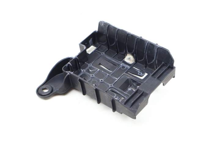 Lane Change Assist Control Module Bracket 3QF907456 main product photo