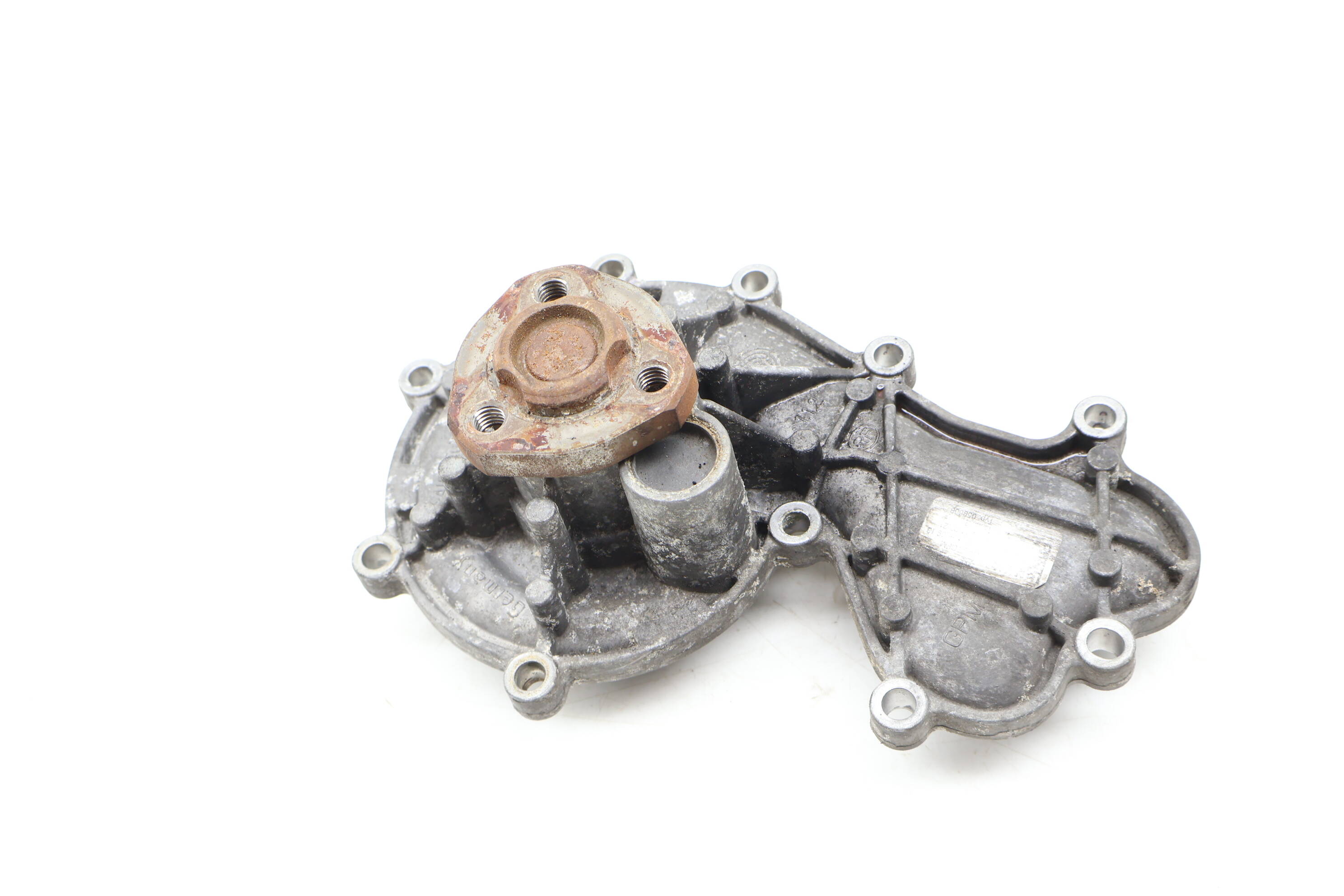 Coolant / Water Pump 059121008