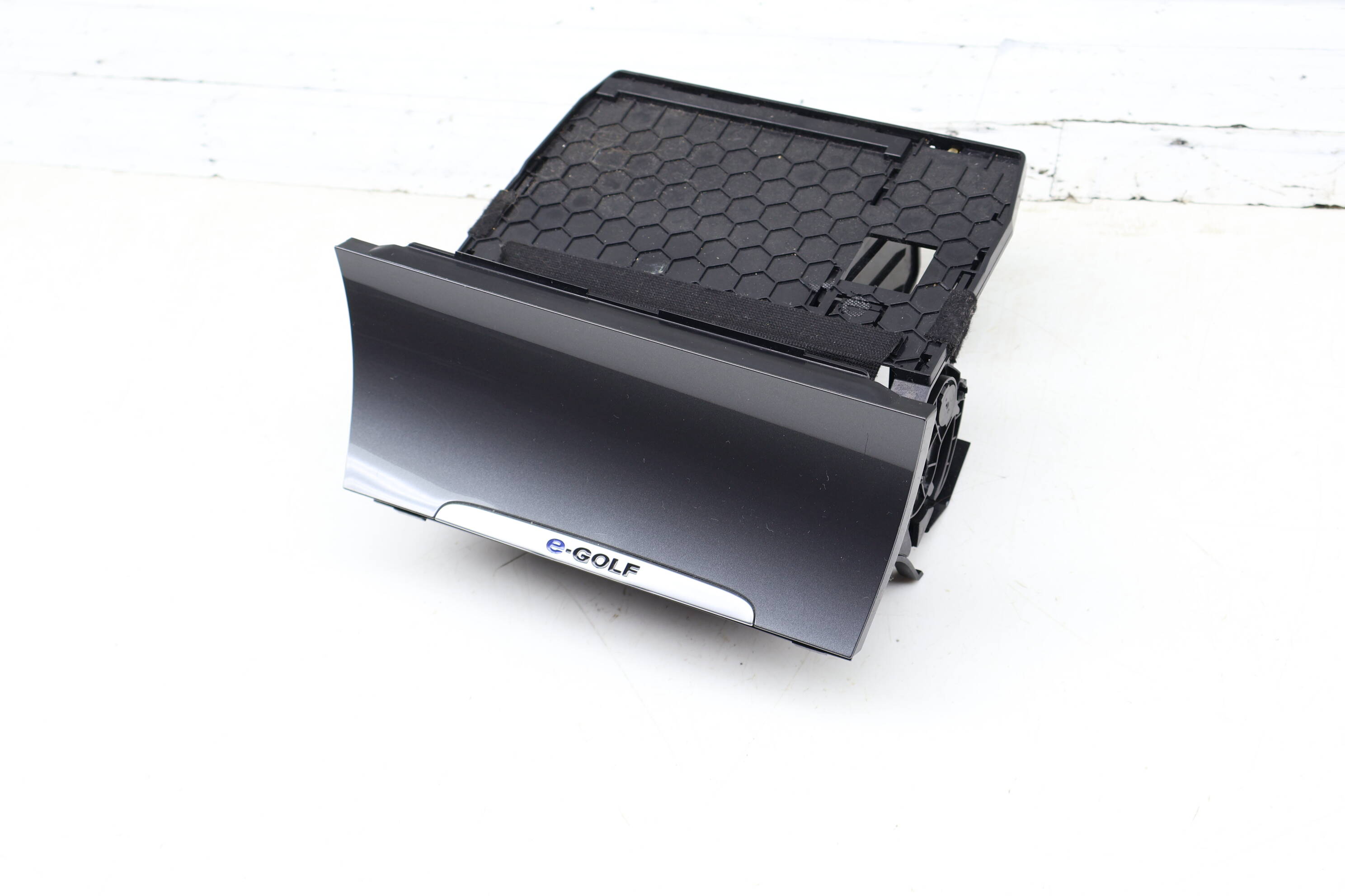 Console Storage Bin / Tray 5G1863391F