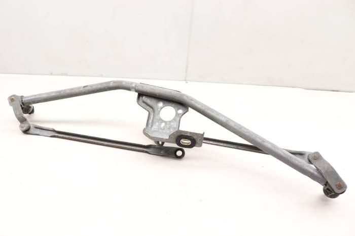 Windshield Wiper Transmission / Bracket 701955603 main product photo