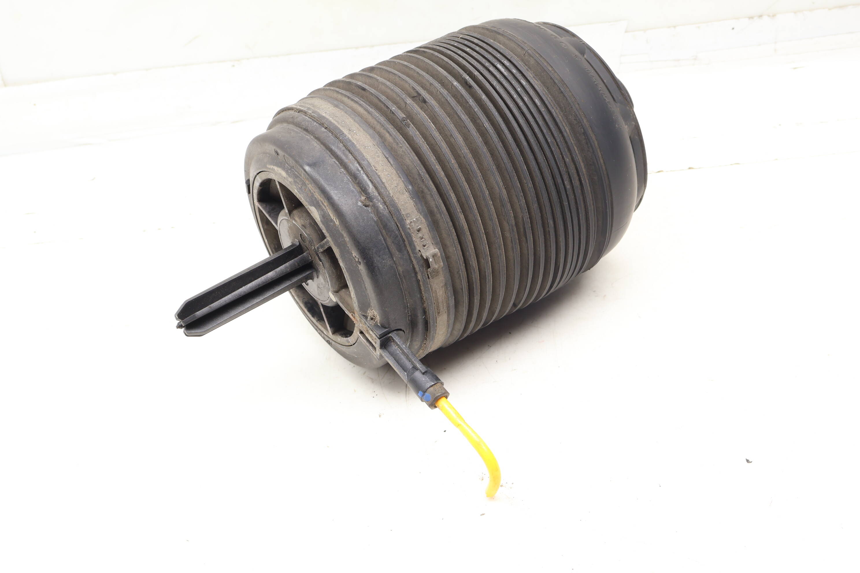 Air Ride / Suspension Spring 95B616002B