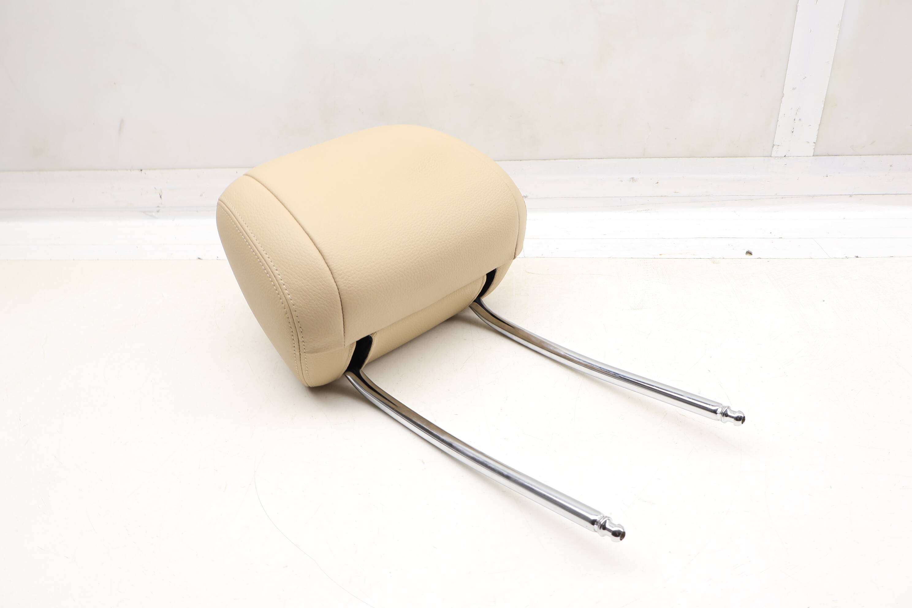 Headrest / Head Rest 52109177012