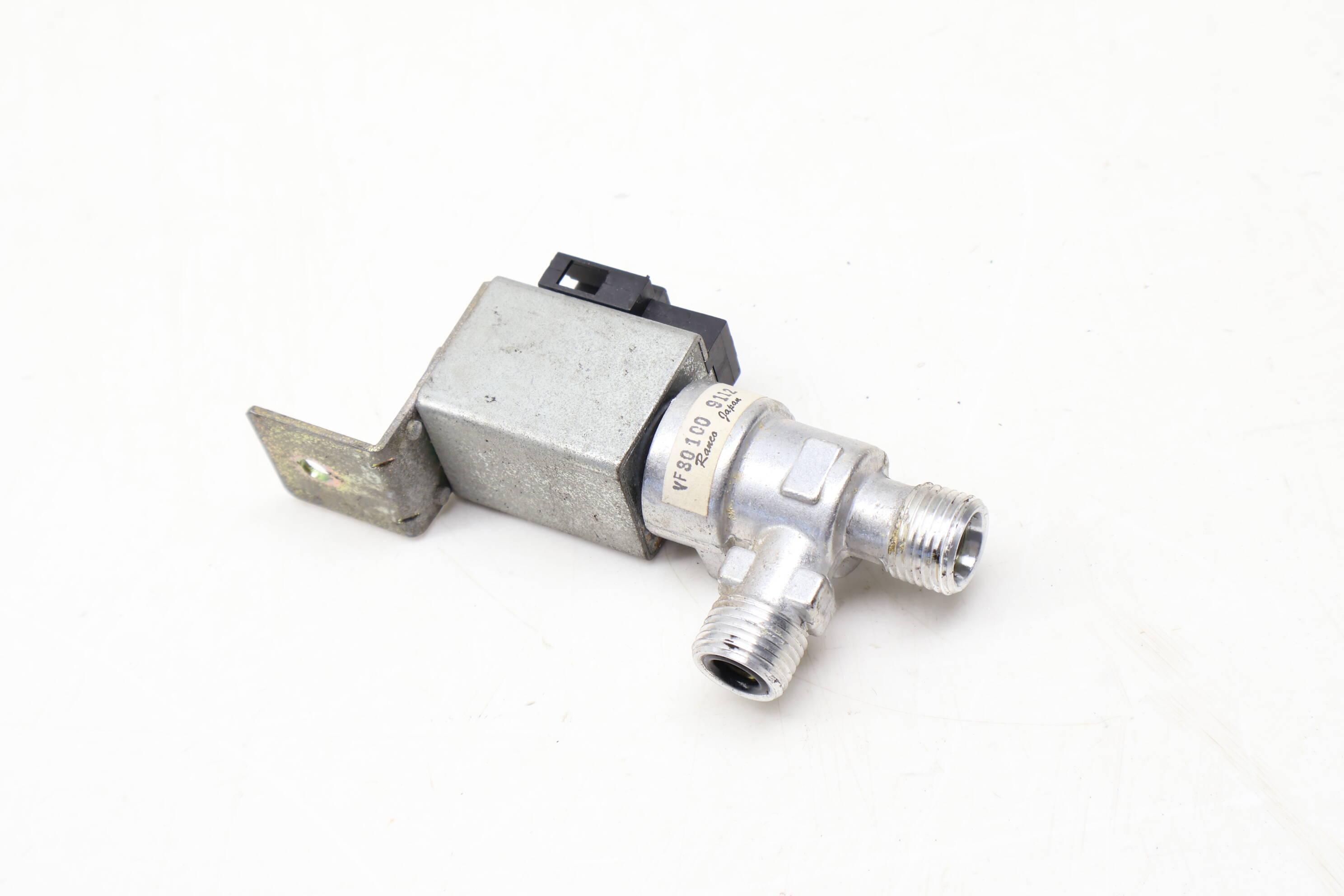 Refrigerant / Freon Solenoid Valve 701959267