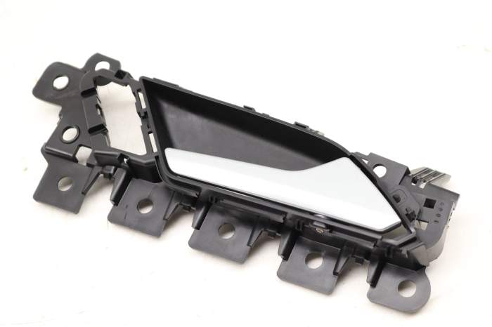 Interior Door Handle 2GJ837114 main product photo
