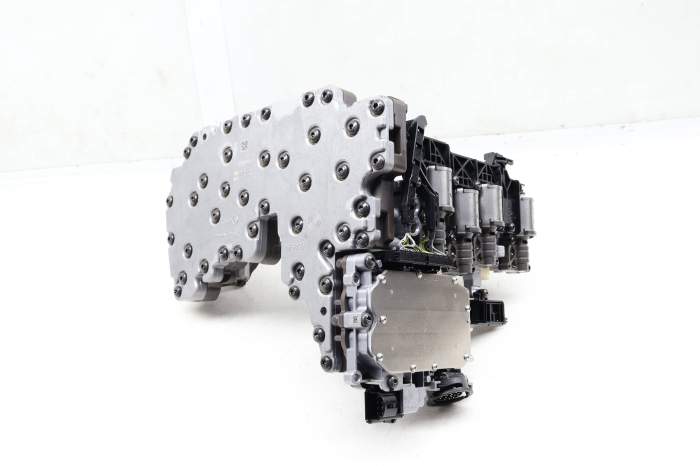 Transmission Valve Body / Mechatronic 4G0927166F main product photo