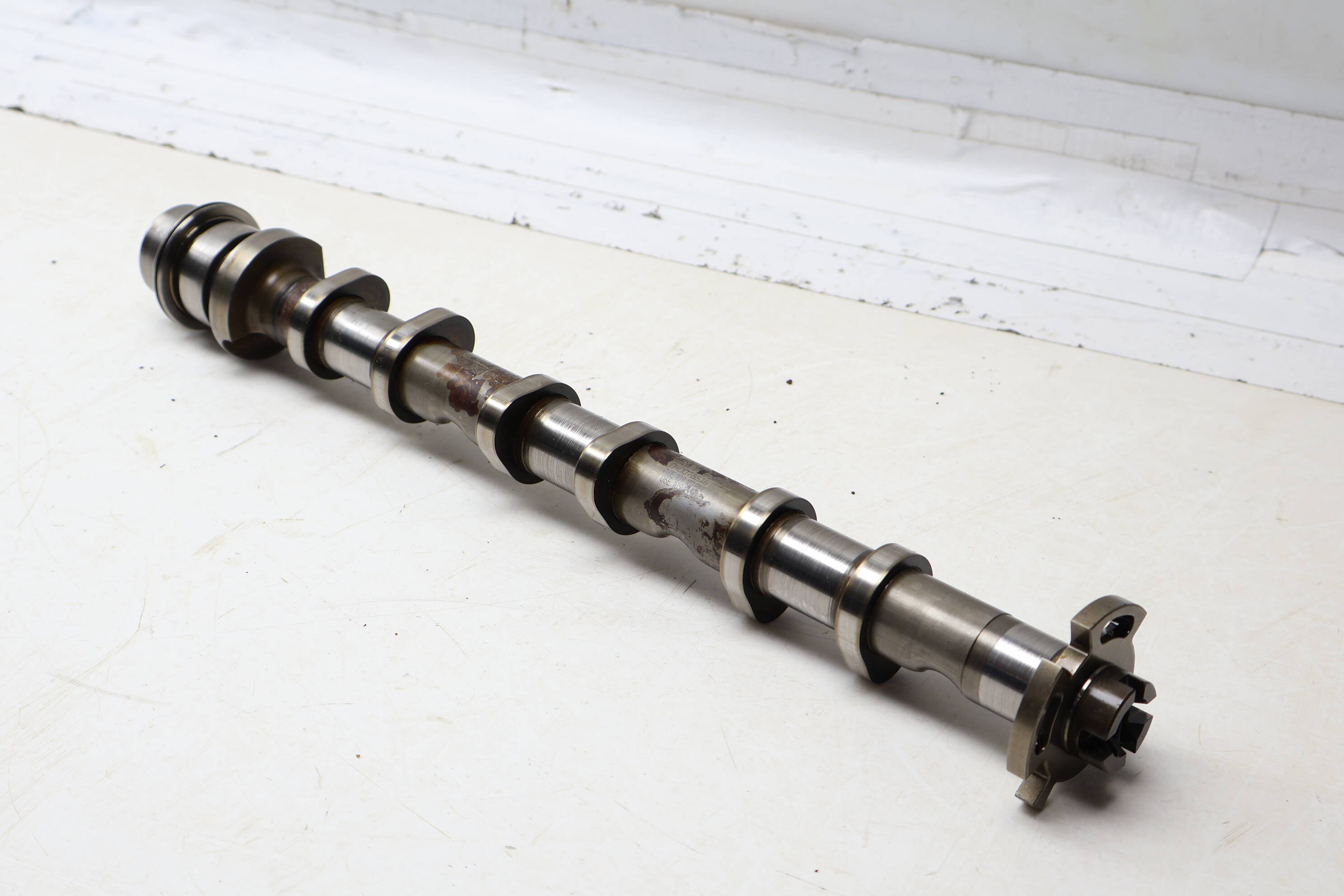 Intake Cam / Camshaft 06E109101BH 95810504300