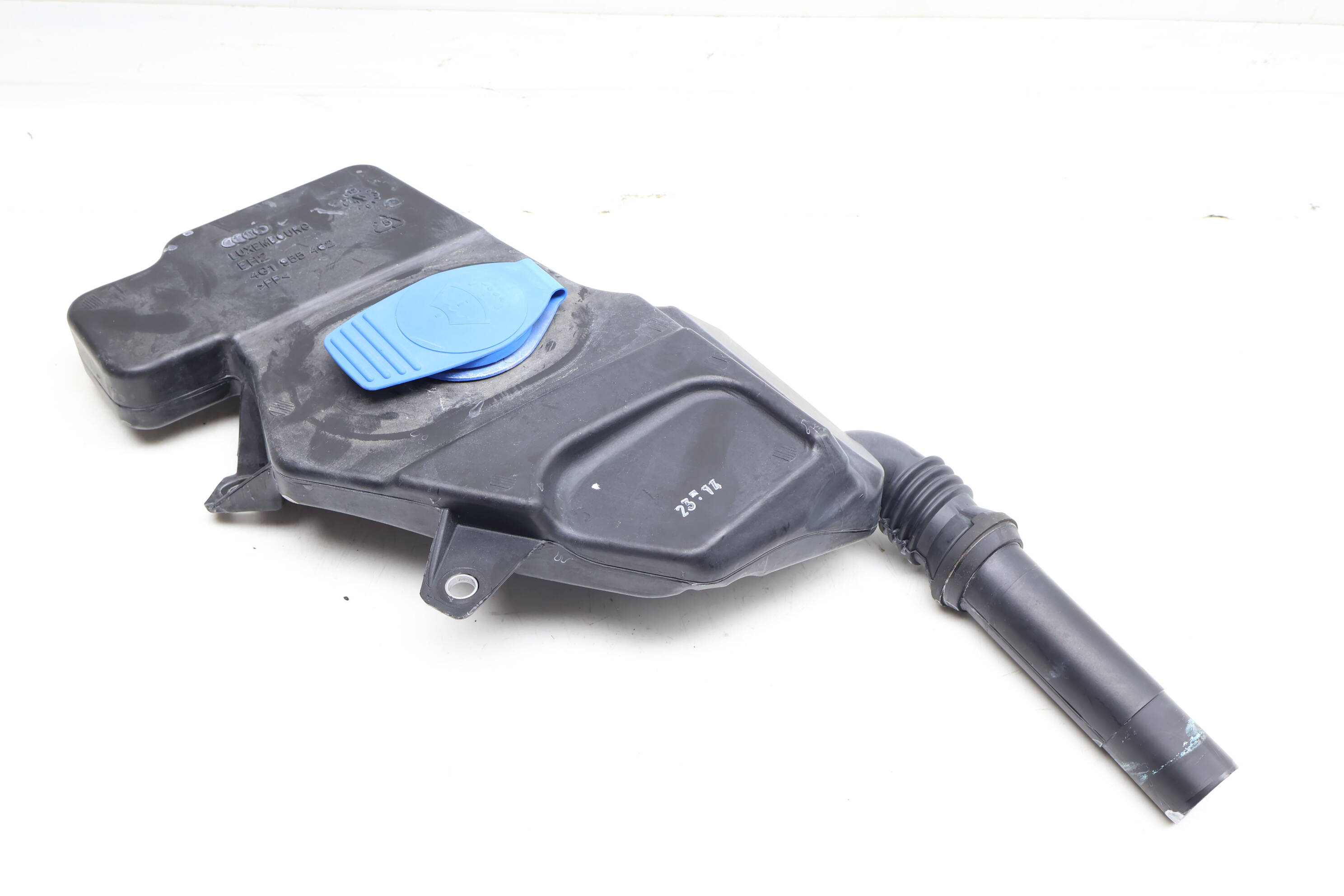 Upper Windshield Washer Reservoir / Filler Neck 4G1955462