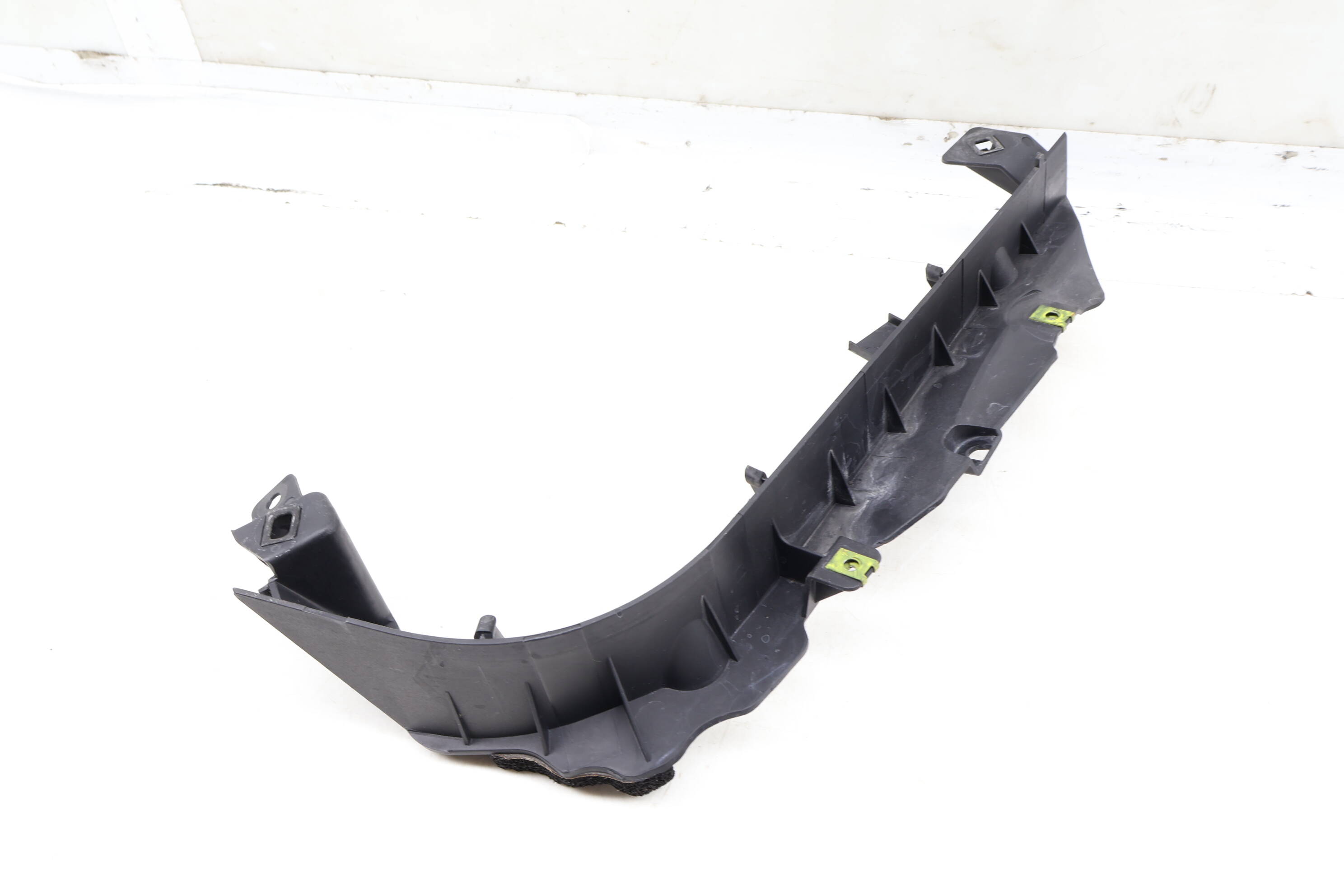 Firewall Cowl / Rain Tray 97057241300