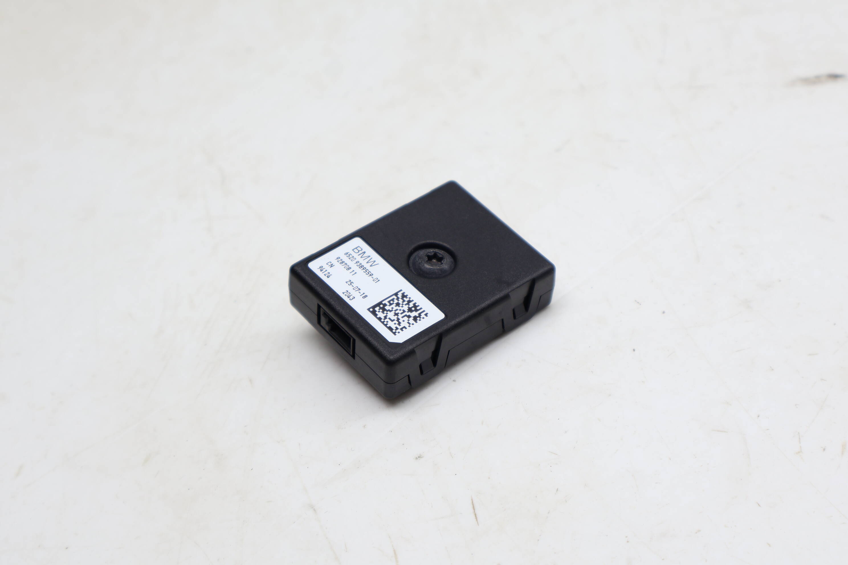 Antenna Noise Suppression Filter 9389559
