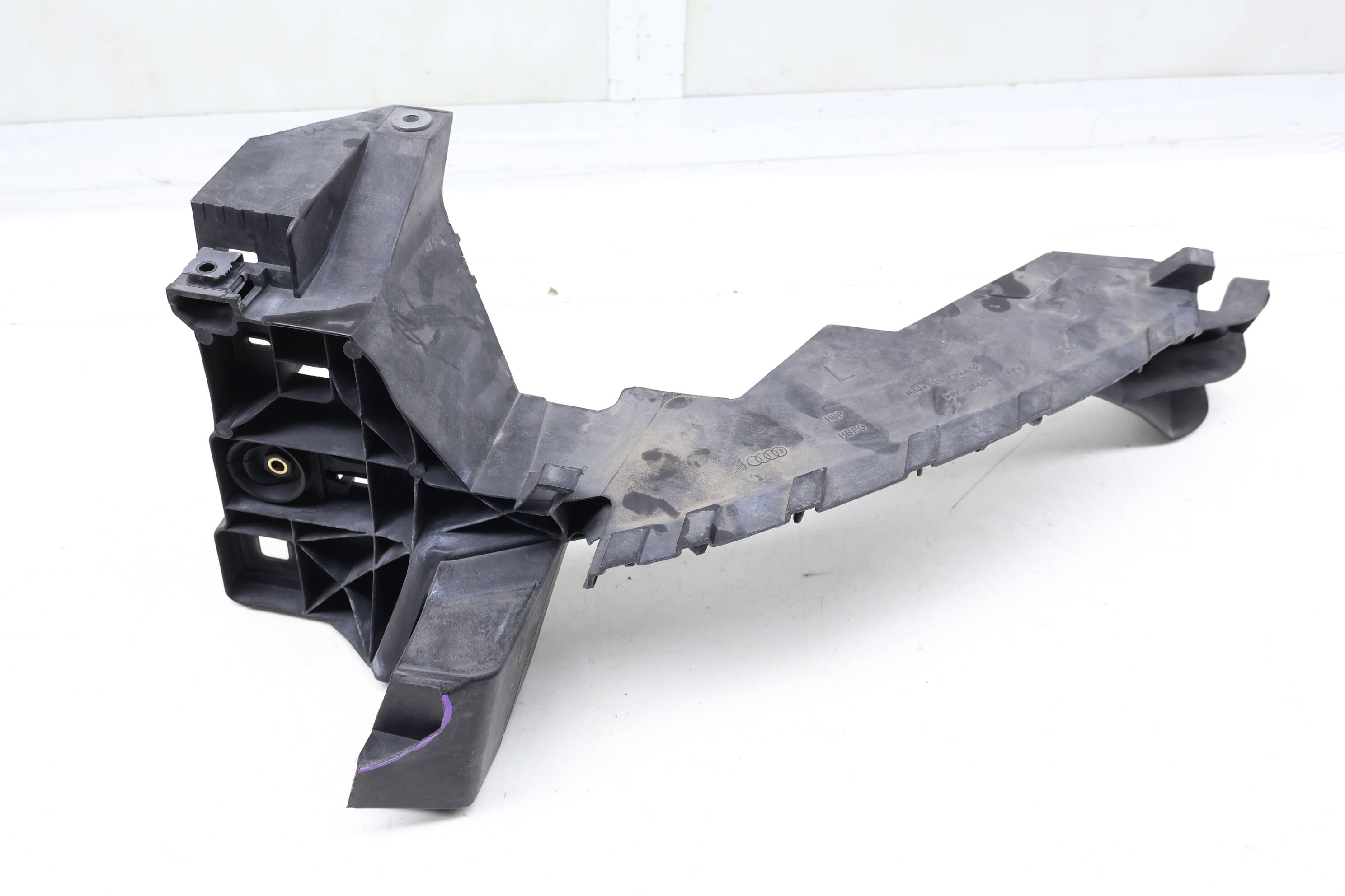 Headlight Mount Bracket 4M0805607