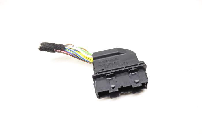 Door Wiring Harness Connector / Pigtail 0009824209 main product photo
