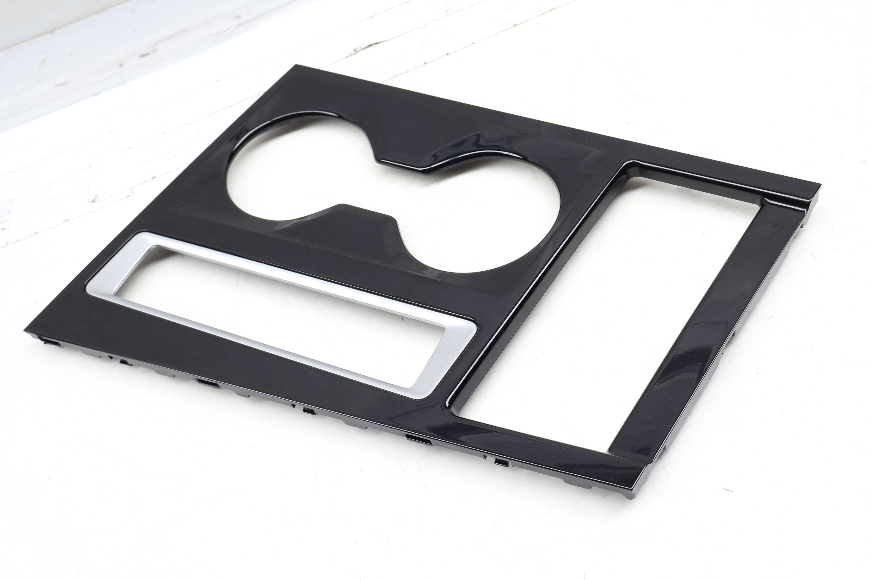 Center Console Trim / Bezel 3CN864263J