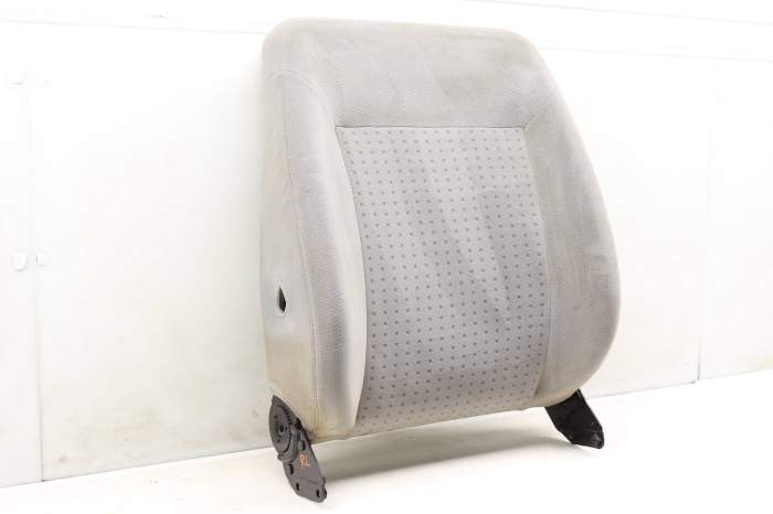 Upper Seat Backrest Cushion (2Nd Row) 7D0883455AD main product photo