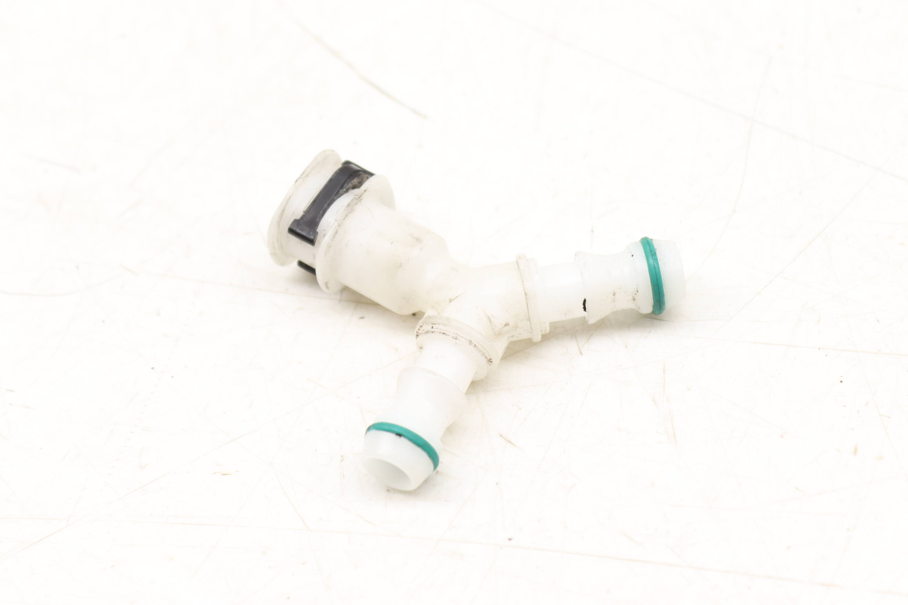 Porsche Headlight Washer Y-Piece Hose Connector (Macan) 95B955875