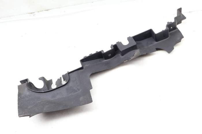 Radiator Air Guide / Duct 8E0121283M main product photo