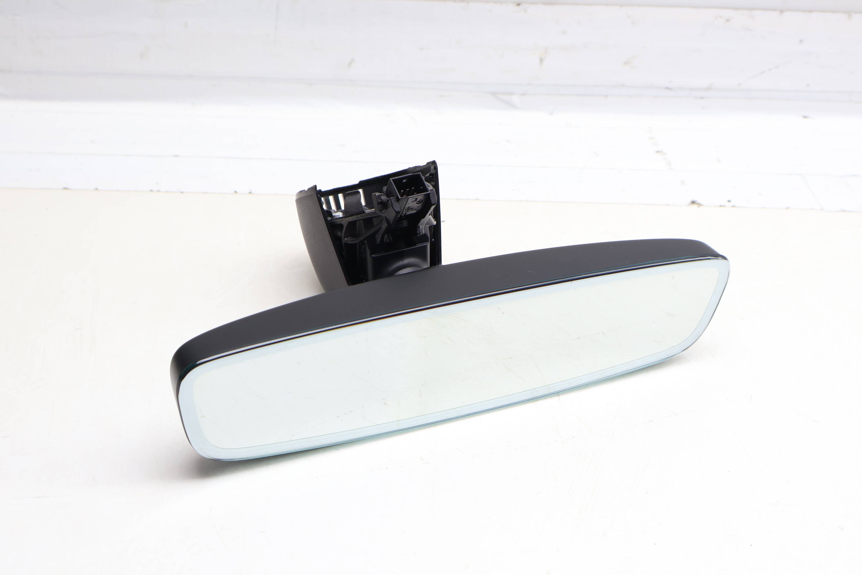 Interior Rear View Mirror (Auto Dim / Compass) 8W0857511C