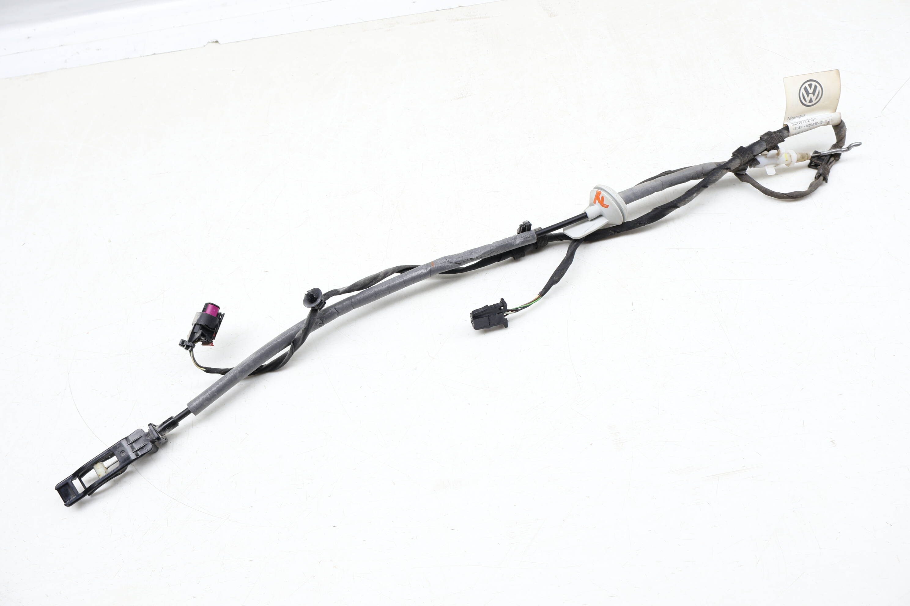 Door Handle Release Bowden Cable 3CN972295A