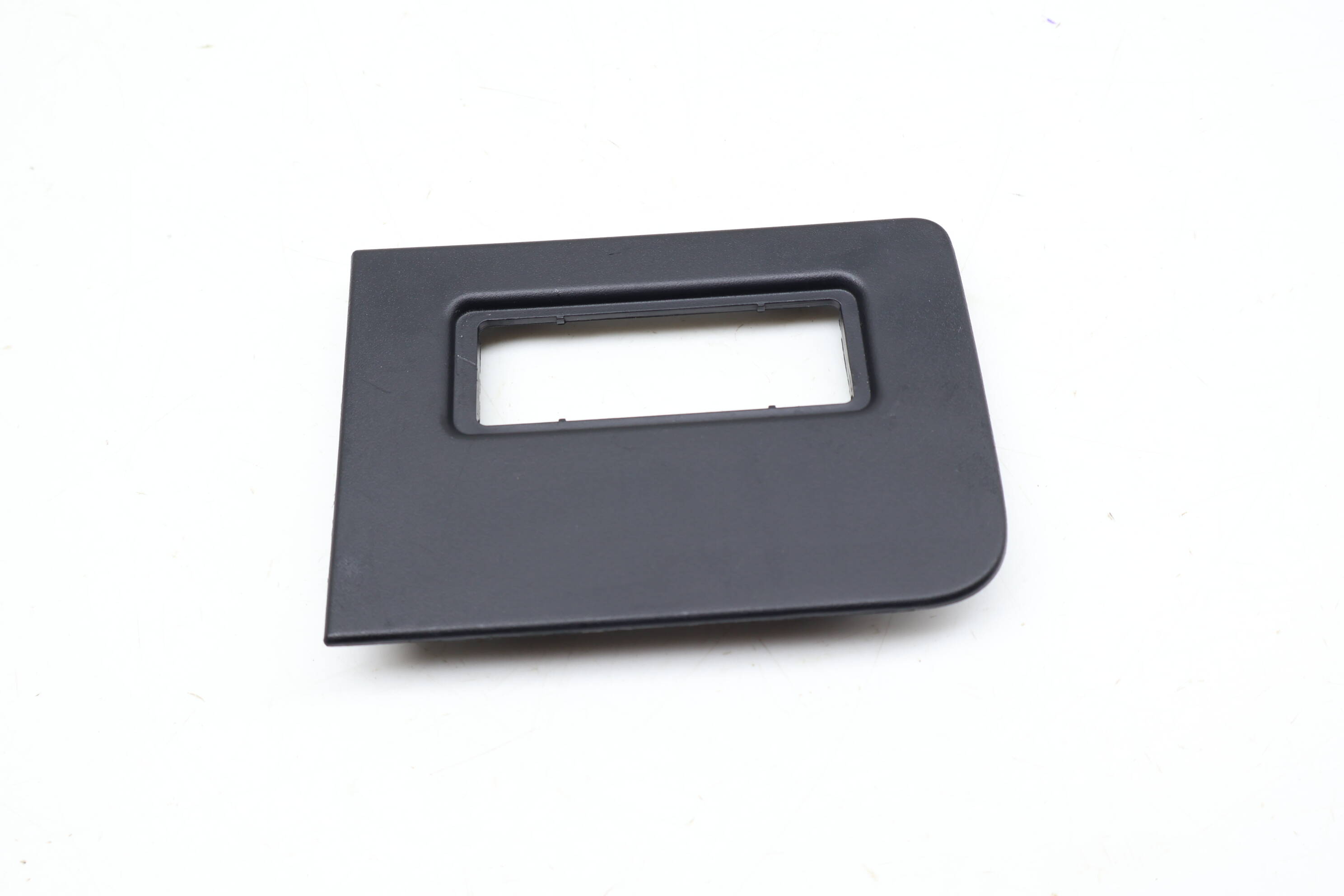 Trunk / Tail Light Cover Trim Bezel 51497294787