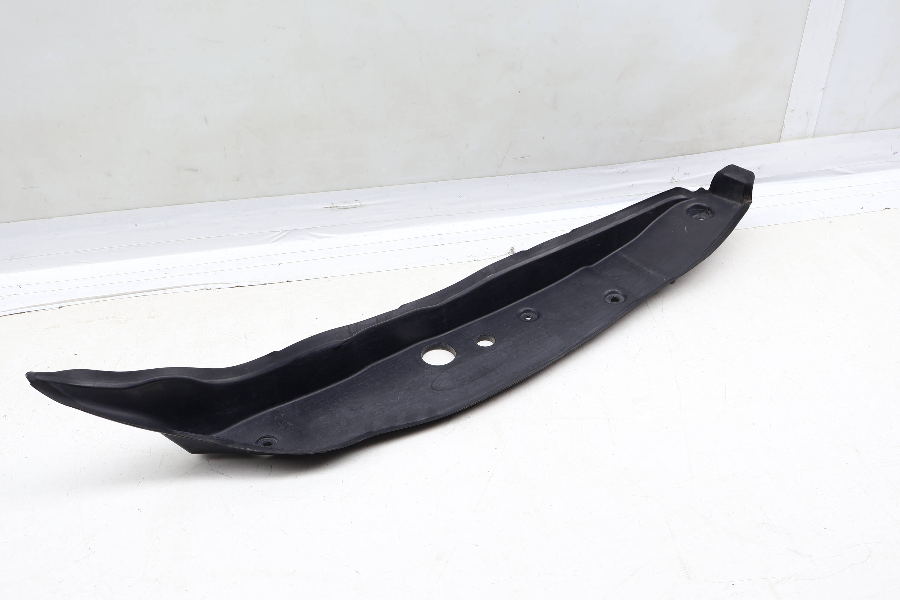 Fender Filler Panel / Cover 2538890025