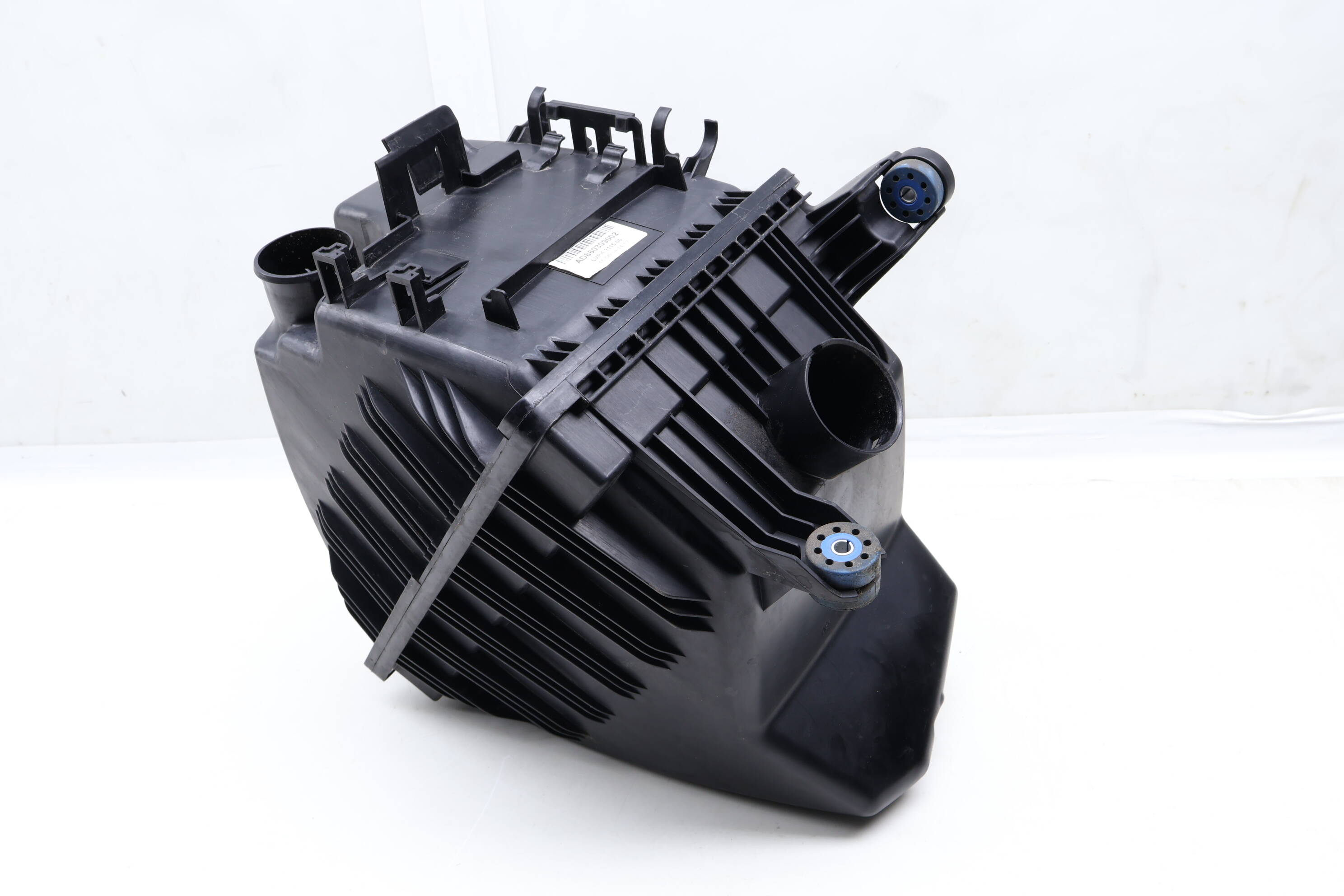 Engine Air Intake Box / Housing 13718603090