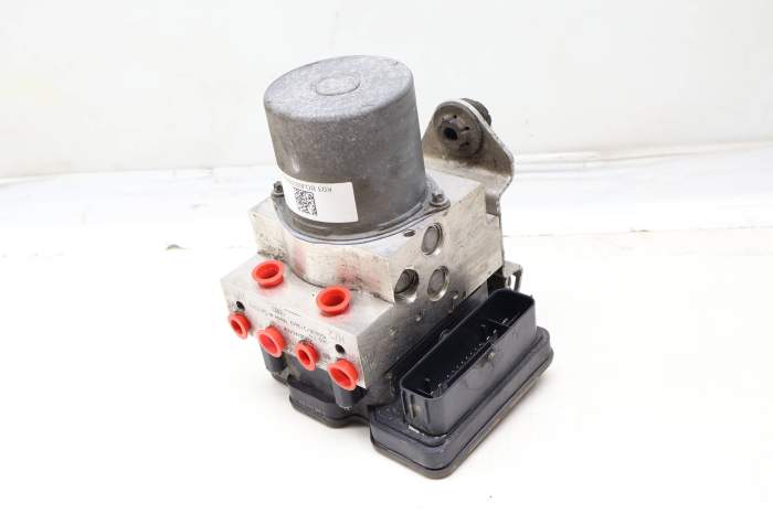 Abs Pump / Module Unit 4M0614517M main product photo