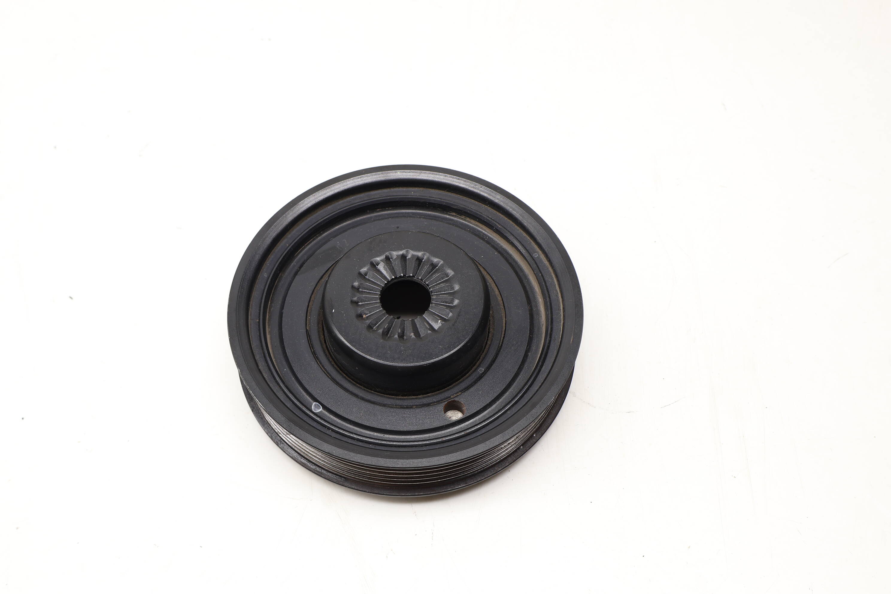 Harmonic Balancer / Crankshaft / Crank Pulley 04C105243D