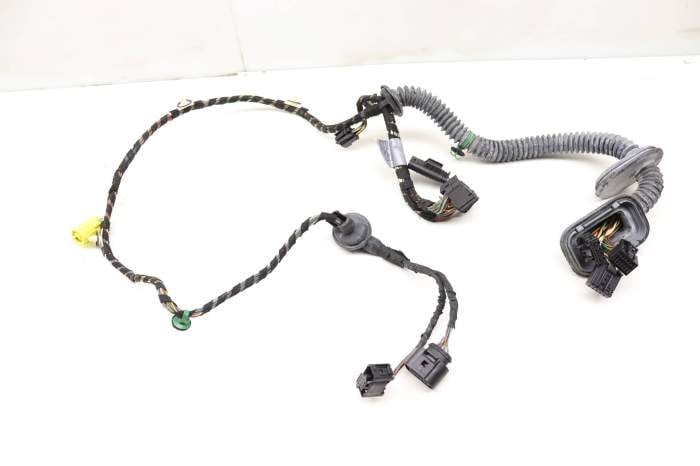 Door Wiring Harness 97061260700 main product photo