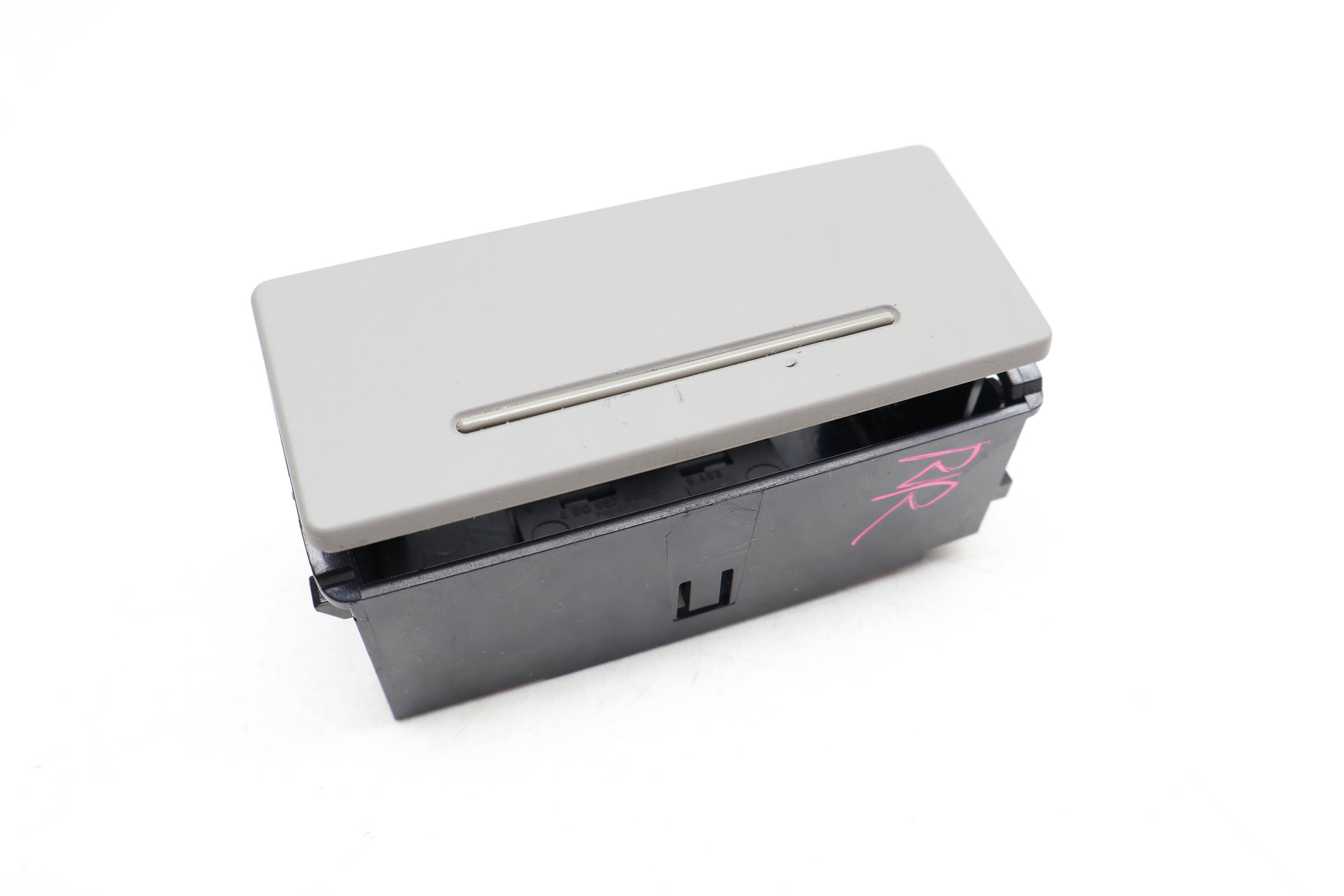 Door Ashtray / Ash Tray 4B0857406B