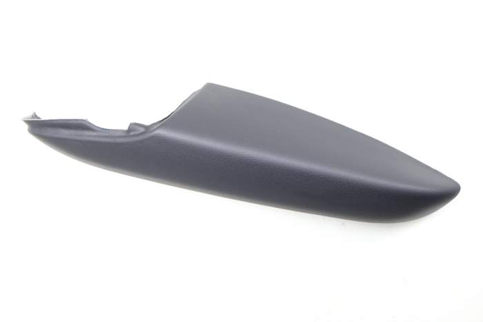 Door Panel Armrest / Arm Rest 8U0867174 main product photo