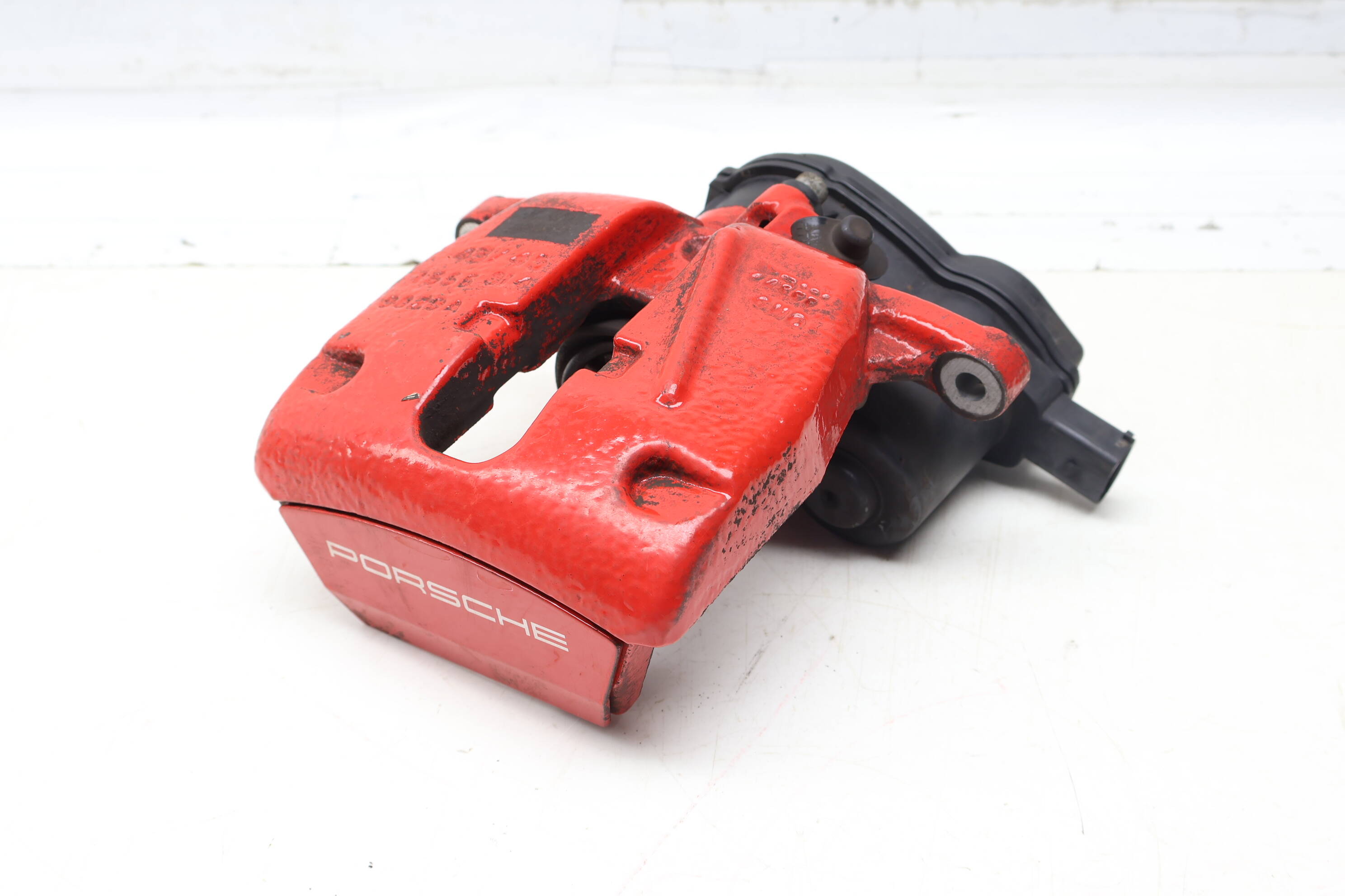Brake Caliper 95B615423E