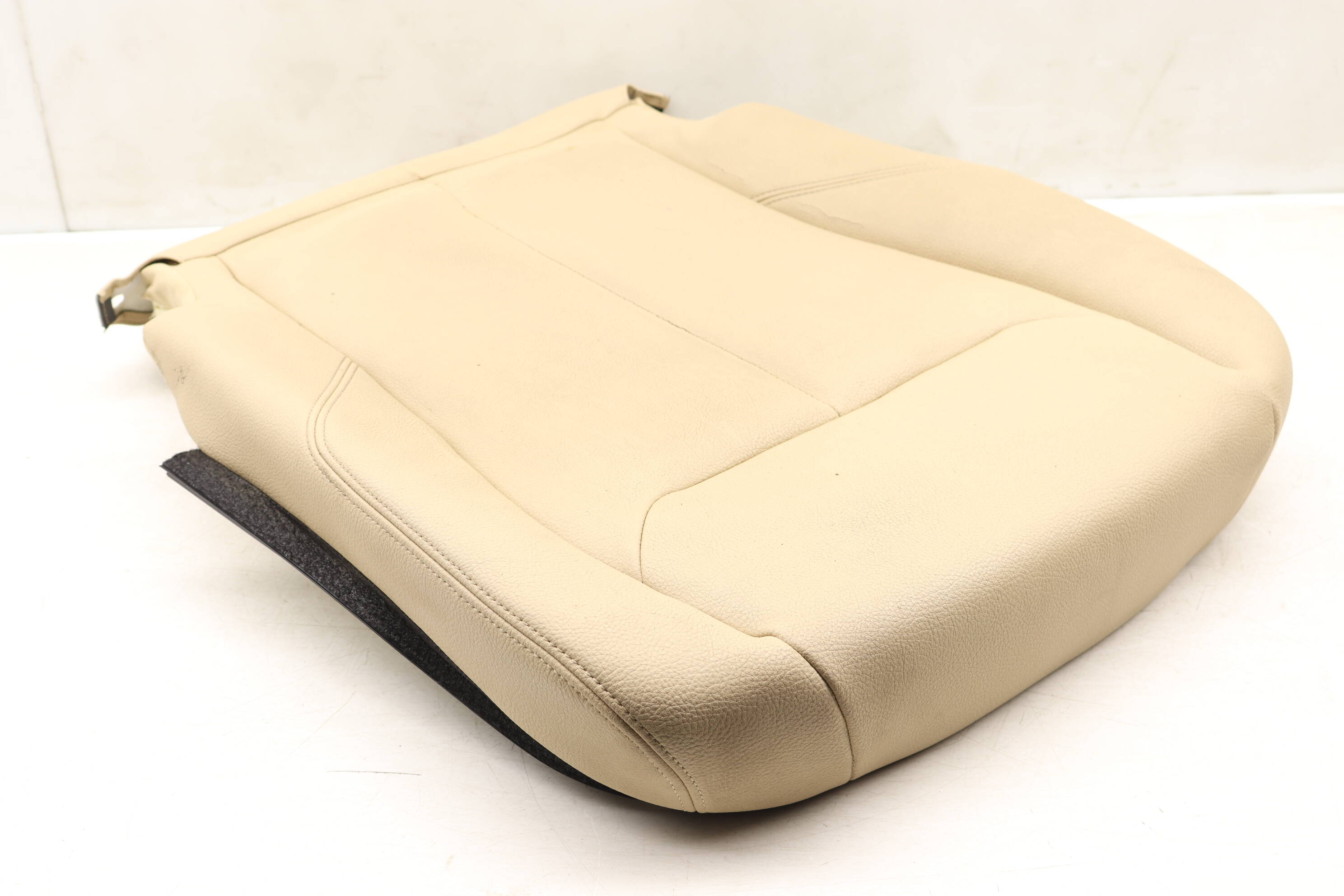 Lower&#x20;Seat&#x20;Bottom&#x20;Cushion&#x20;52107308722