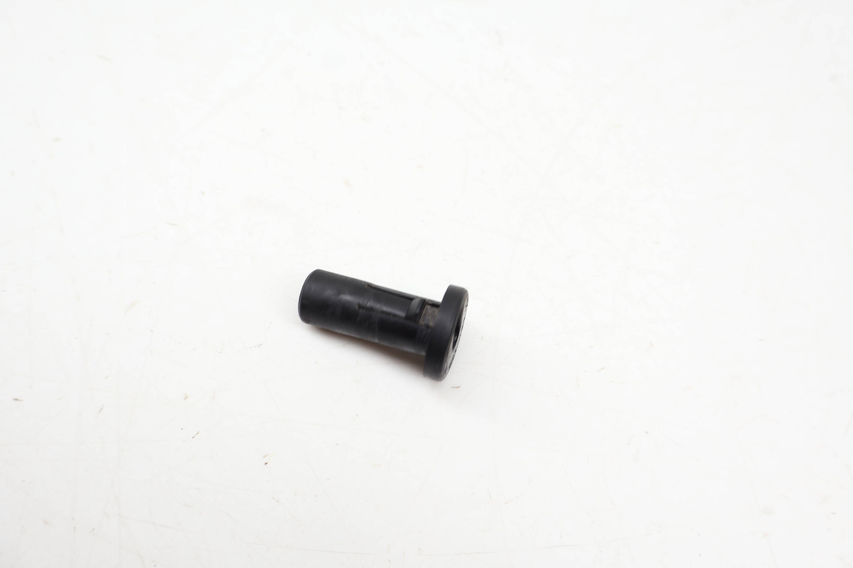 Radiator Mount Bolt / Pin 4B3121200