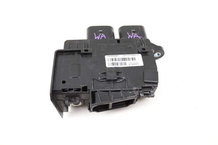 Battery Terminal / Distribution Point 61149326204 main product photo