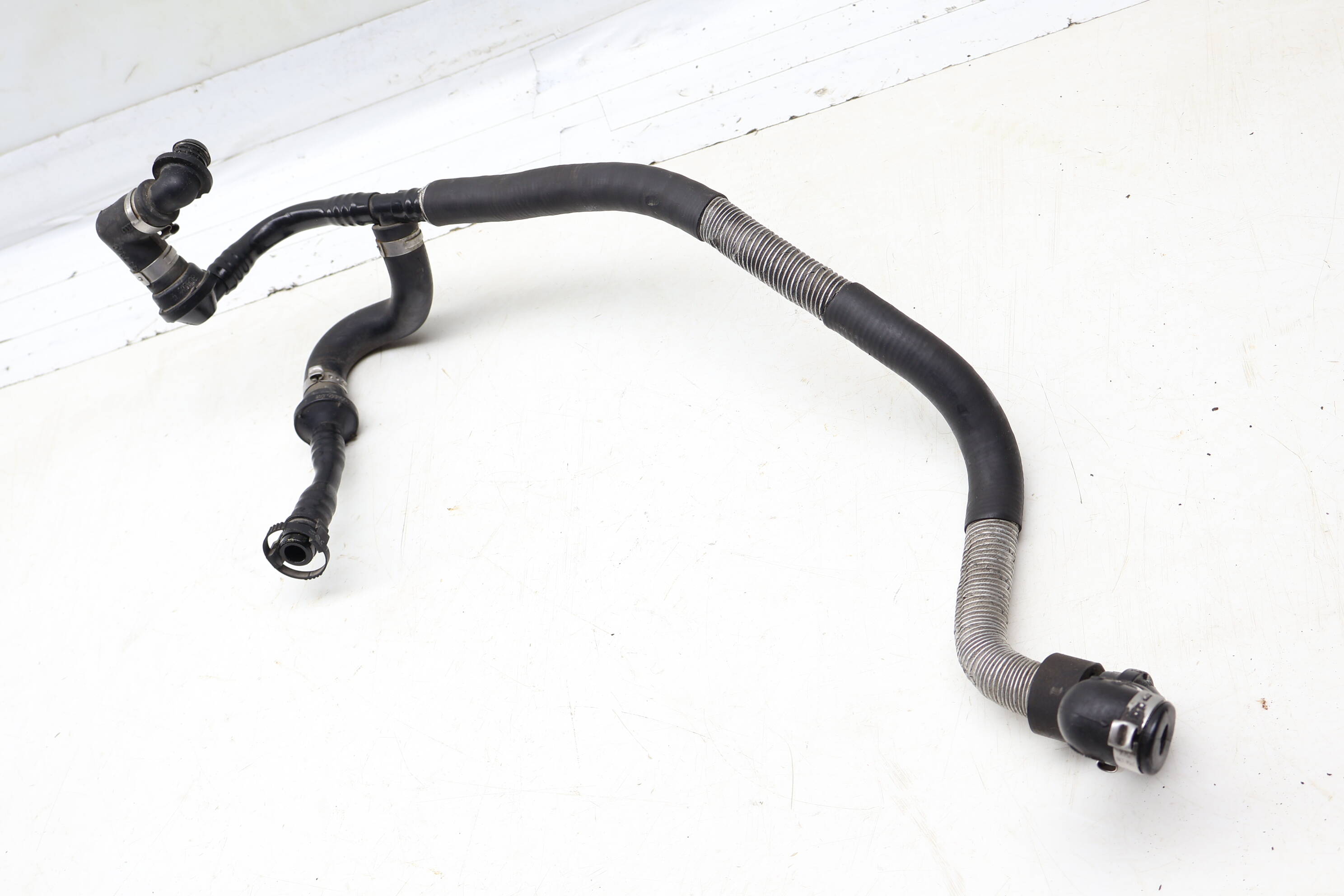 Brake Vacuum Hose / Line 3B0611931R