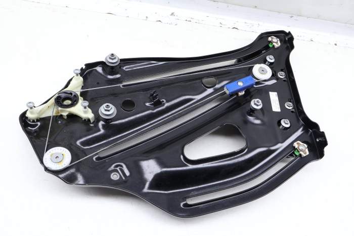 Quarter Panel Frame / Window Regulator 8W7839398A main product photo