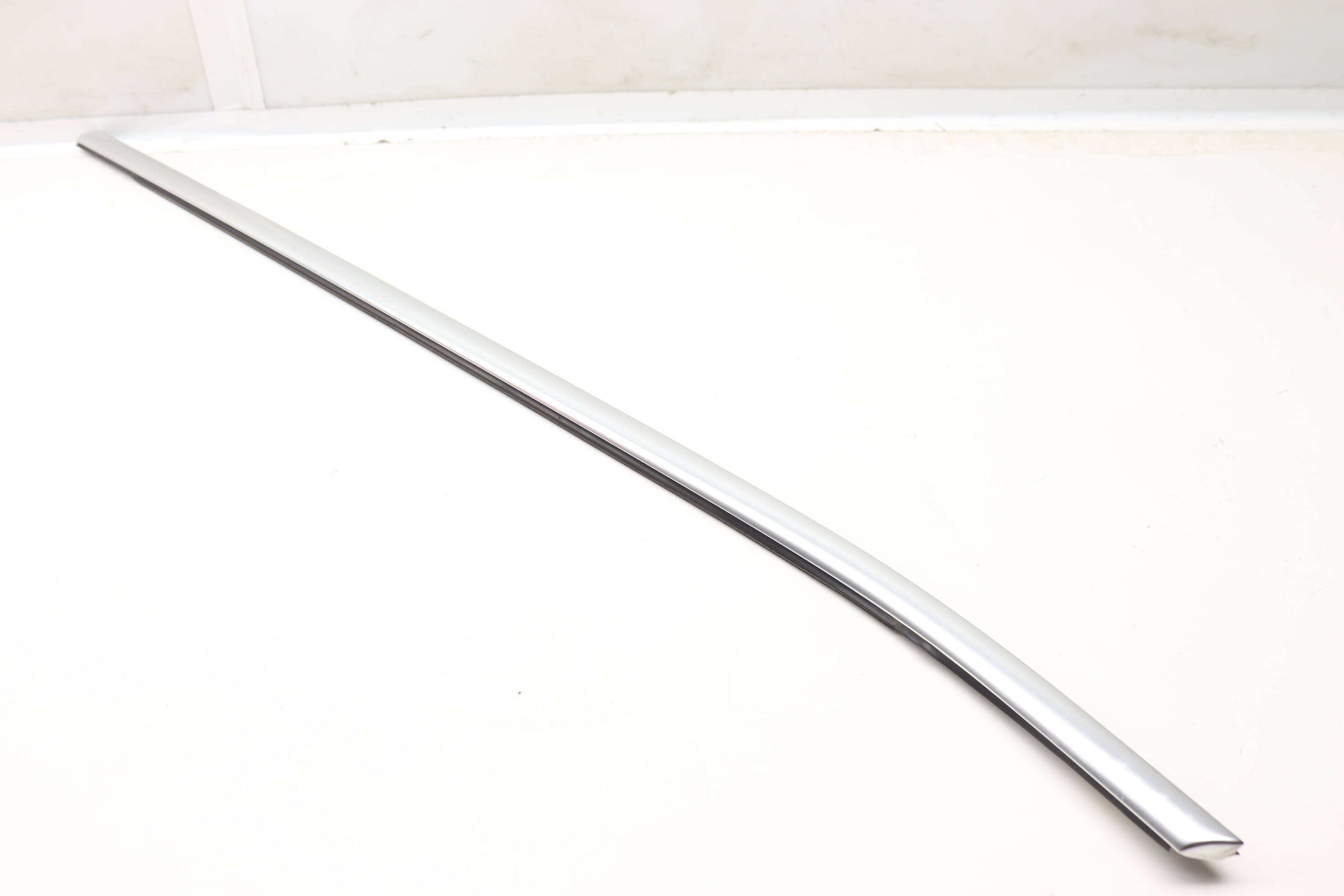 BMW Front Left Exterior Door / Window Slot Seal Trim 51337364753