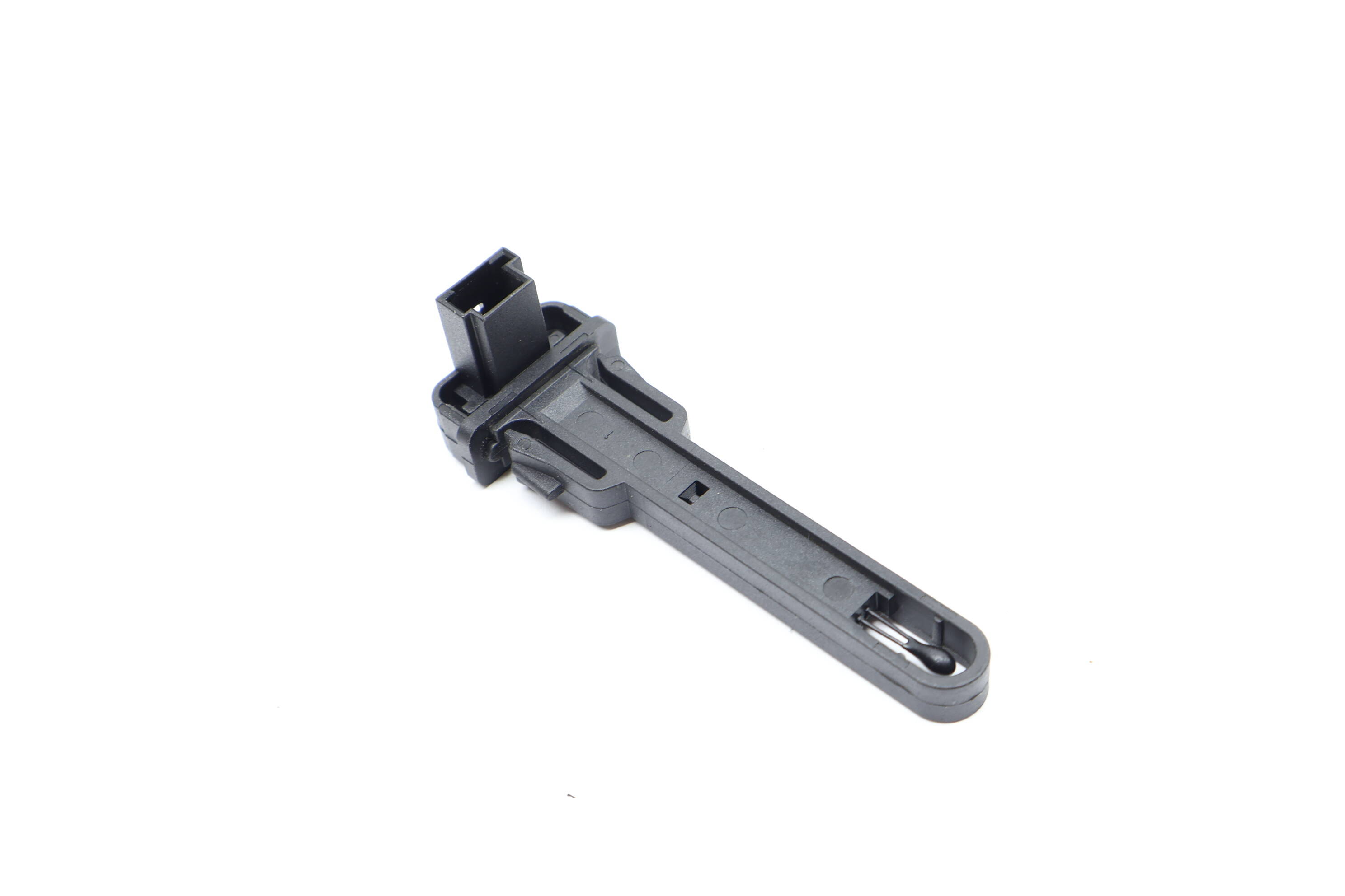 Blower Motor Temperature / Temp Sensor 64116930015