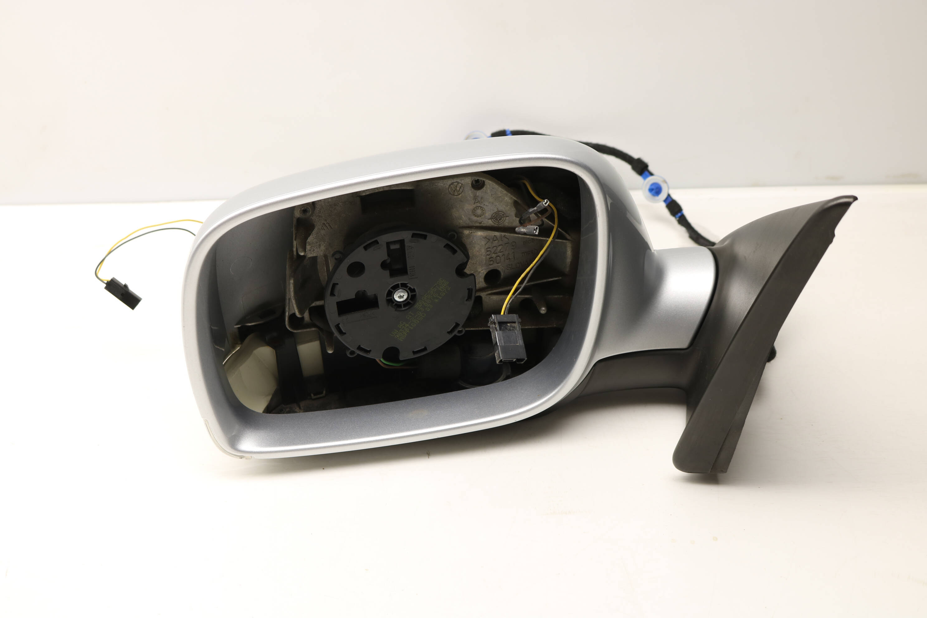 Side View Door Mirror W/ Memory 7L6857507CJ