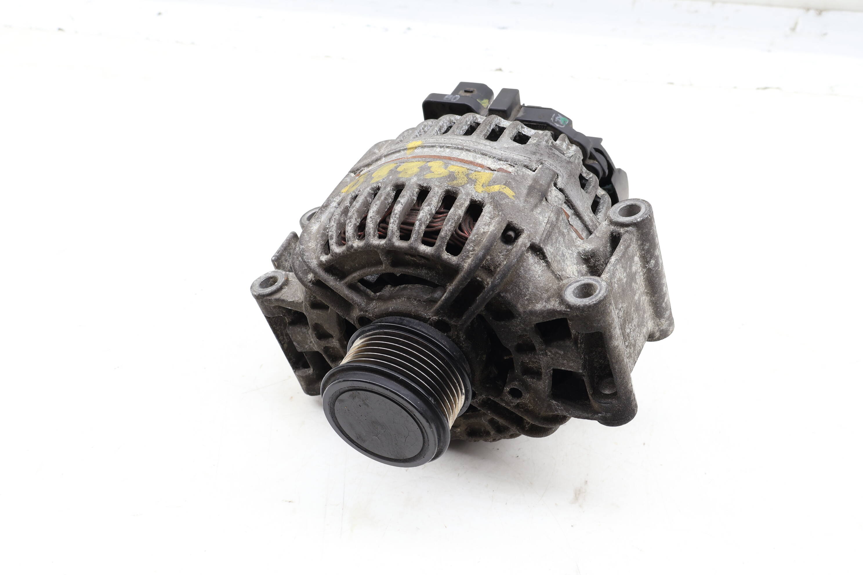 Bosch Alternator (140 Amp) 06H903016L